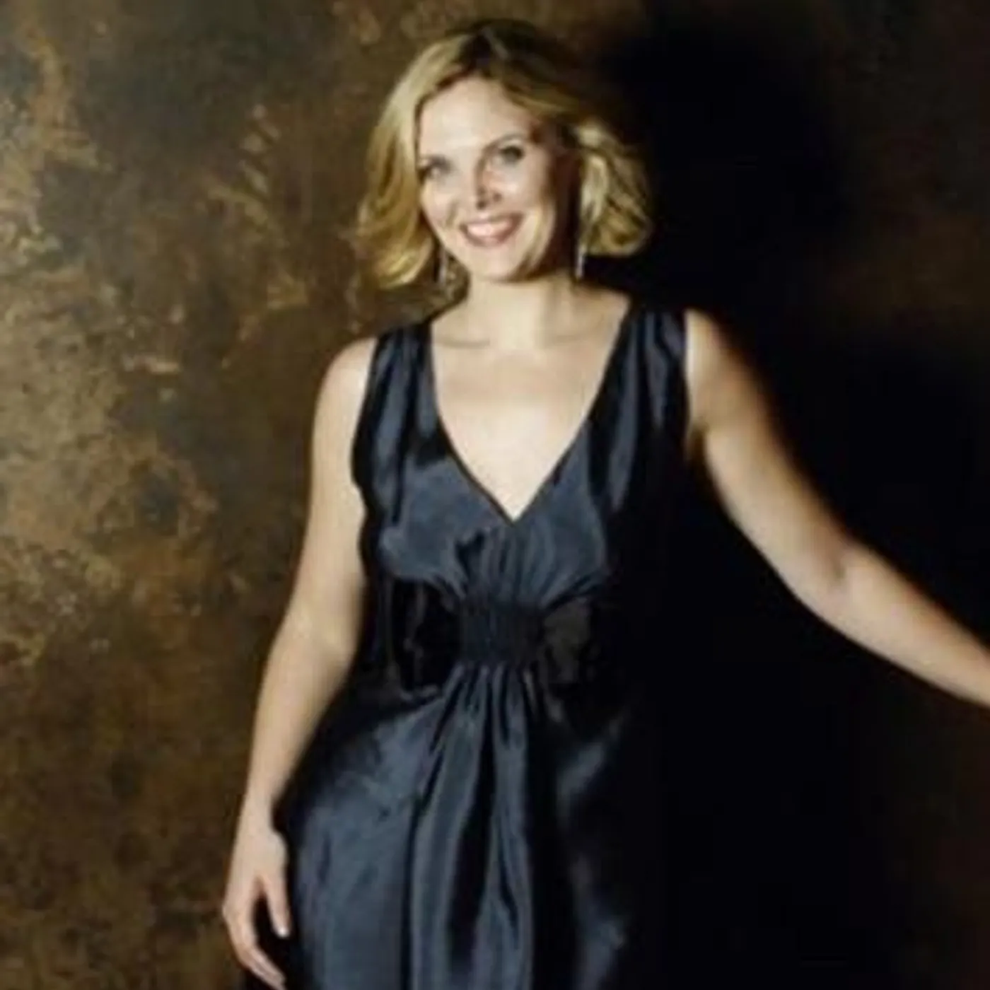 Elin Manahan Thomas