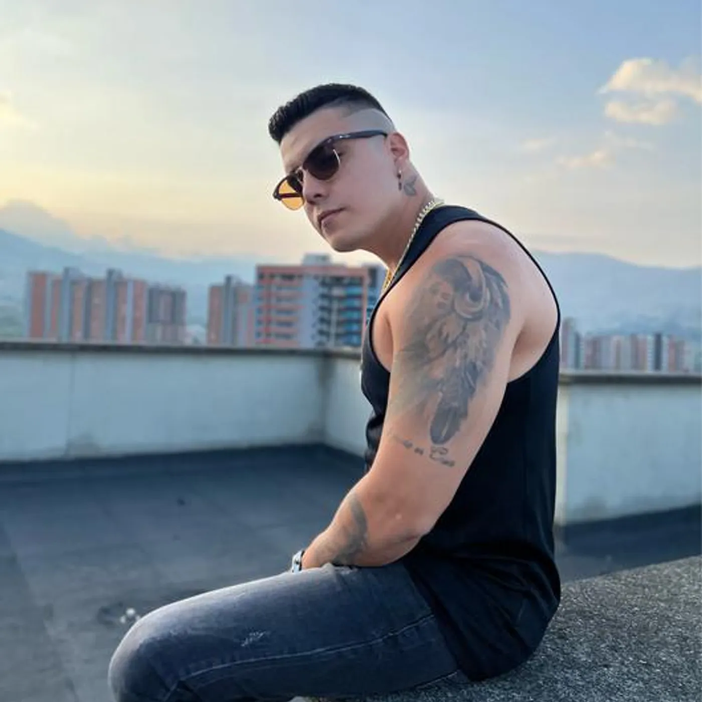 Elindiomusik Brand Page