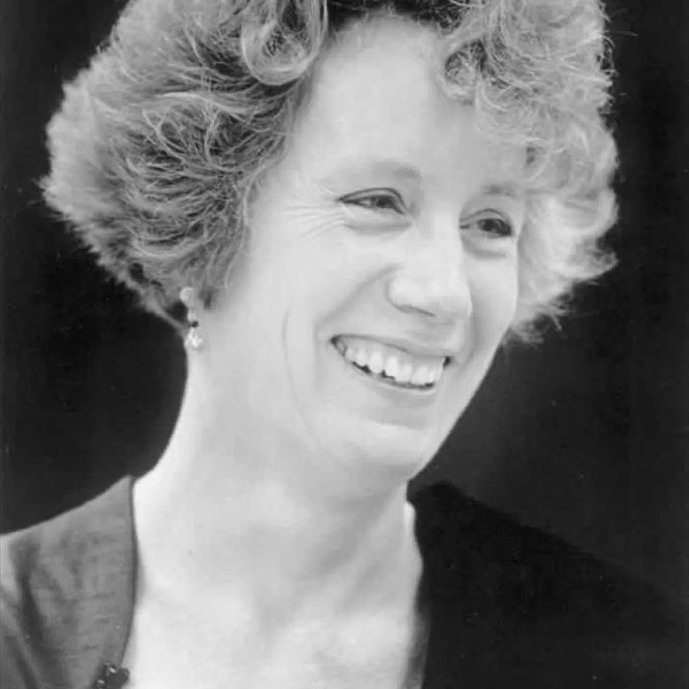 Elizabeth Wallfisch Brand Page