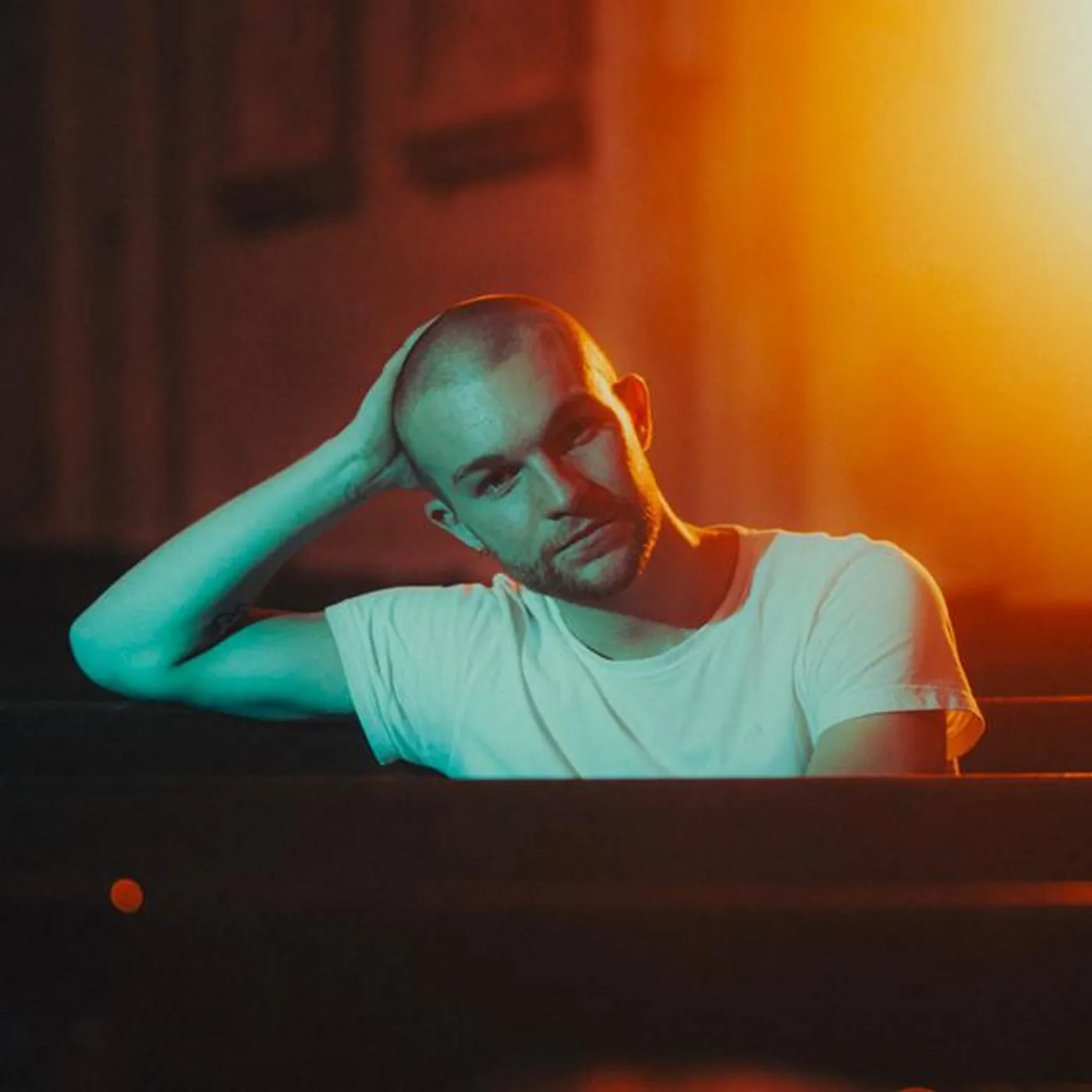 ELLIOTT ARMEN Brand Page