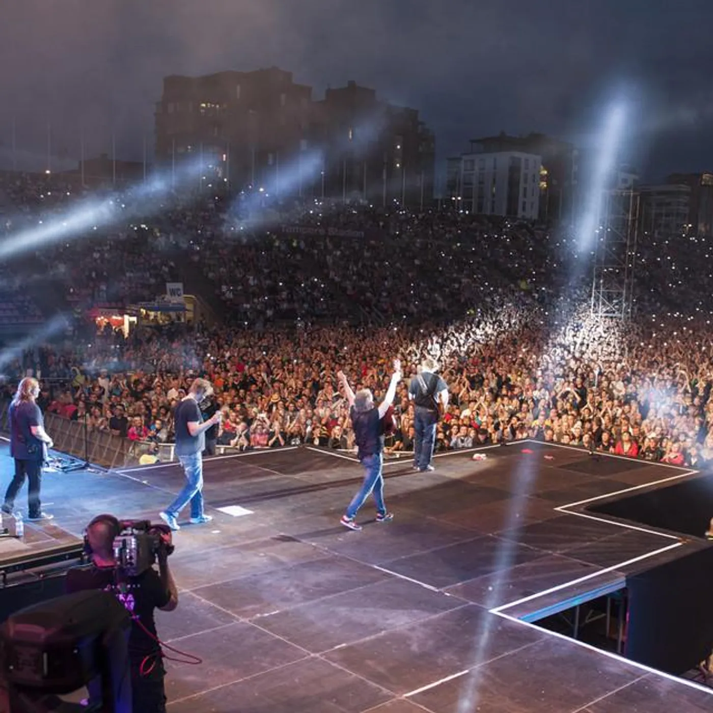 Eppu Normaali Brand Page