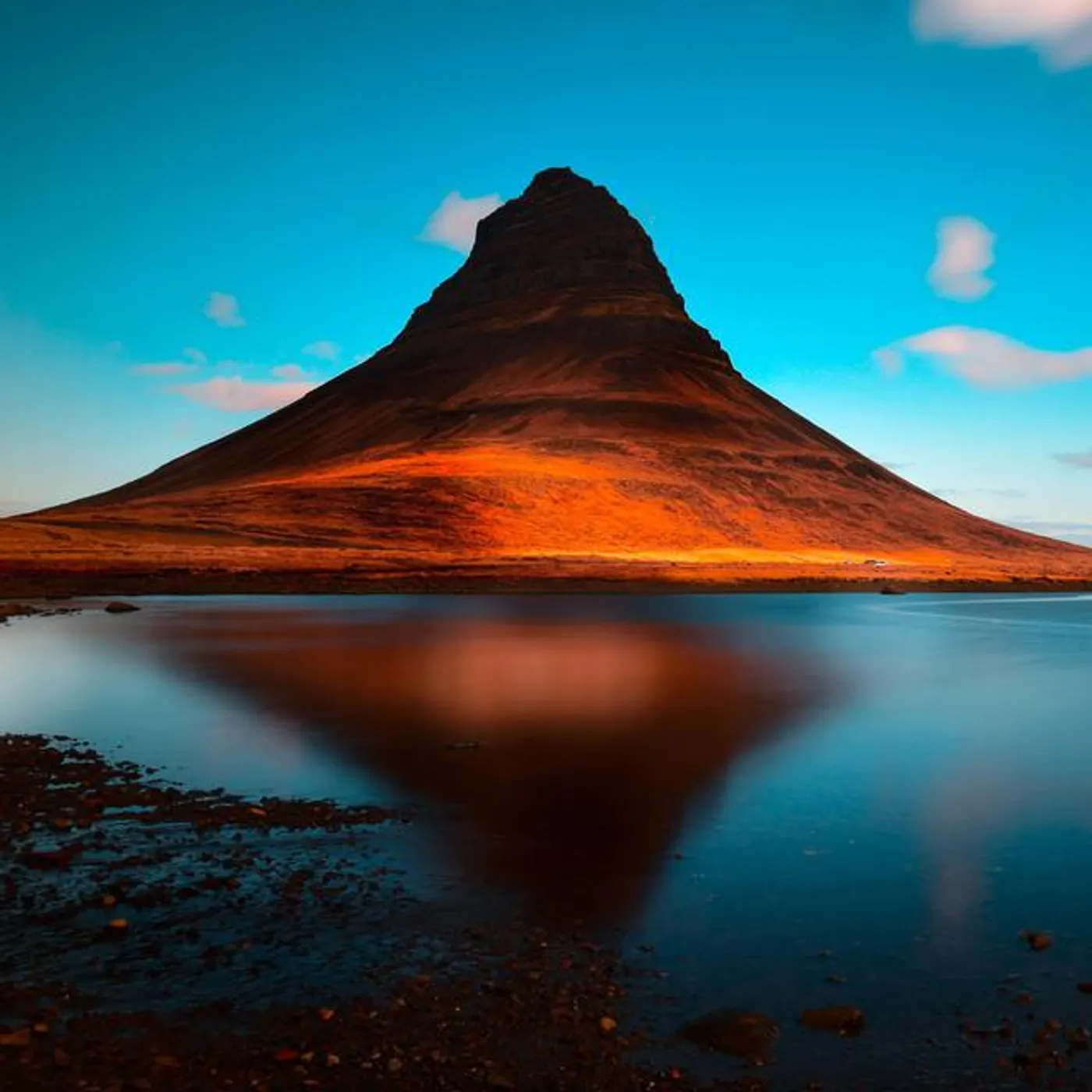 Erik Wøllo Brand Page