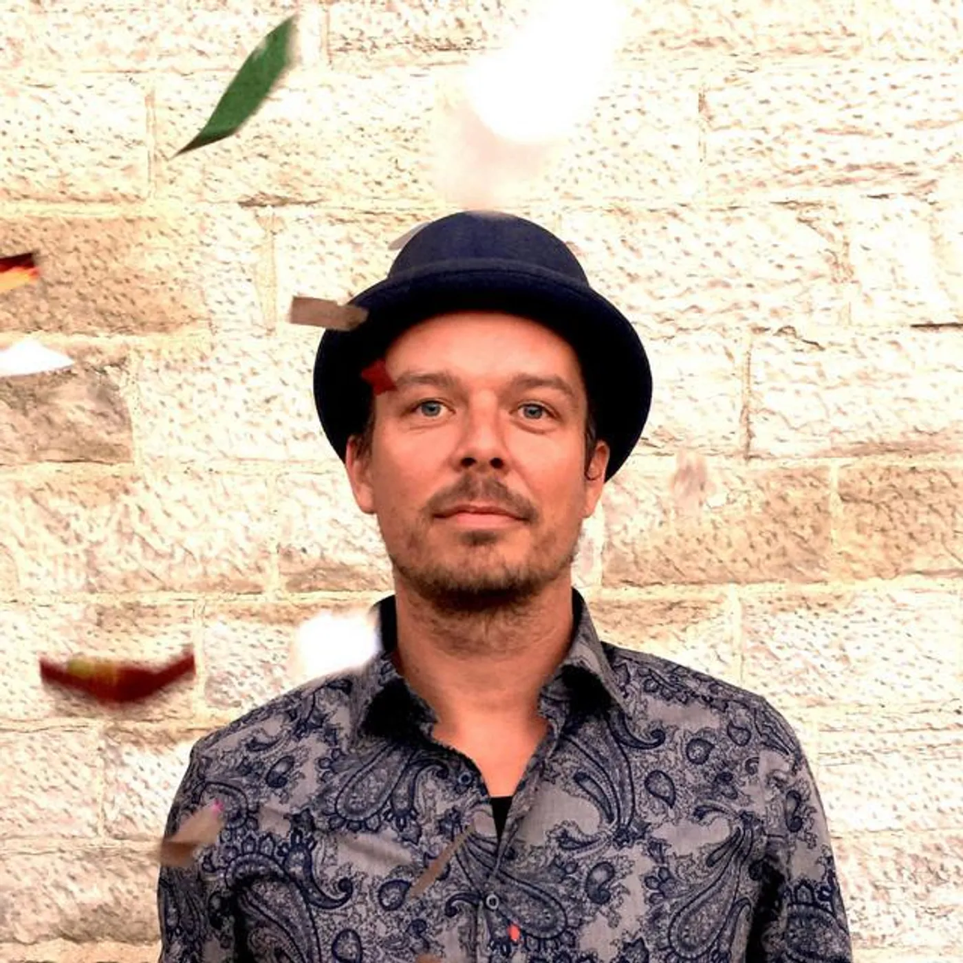 Erik Manouz Brand Page