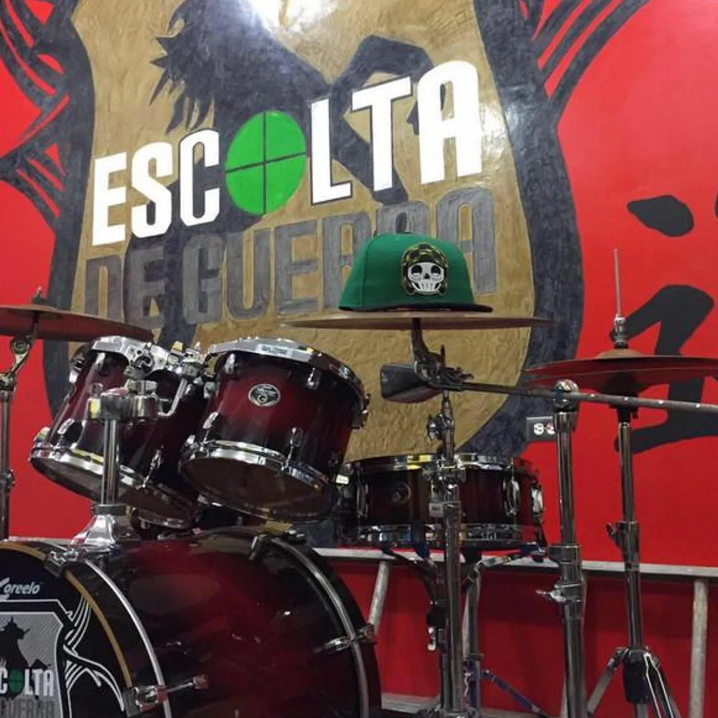 Escolta De Guerra Brand Page