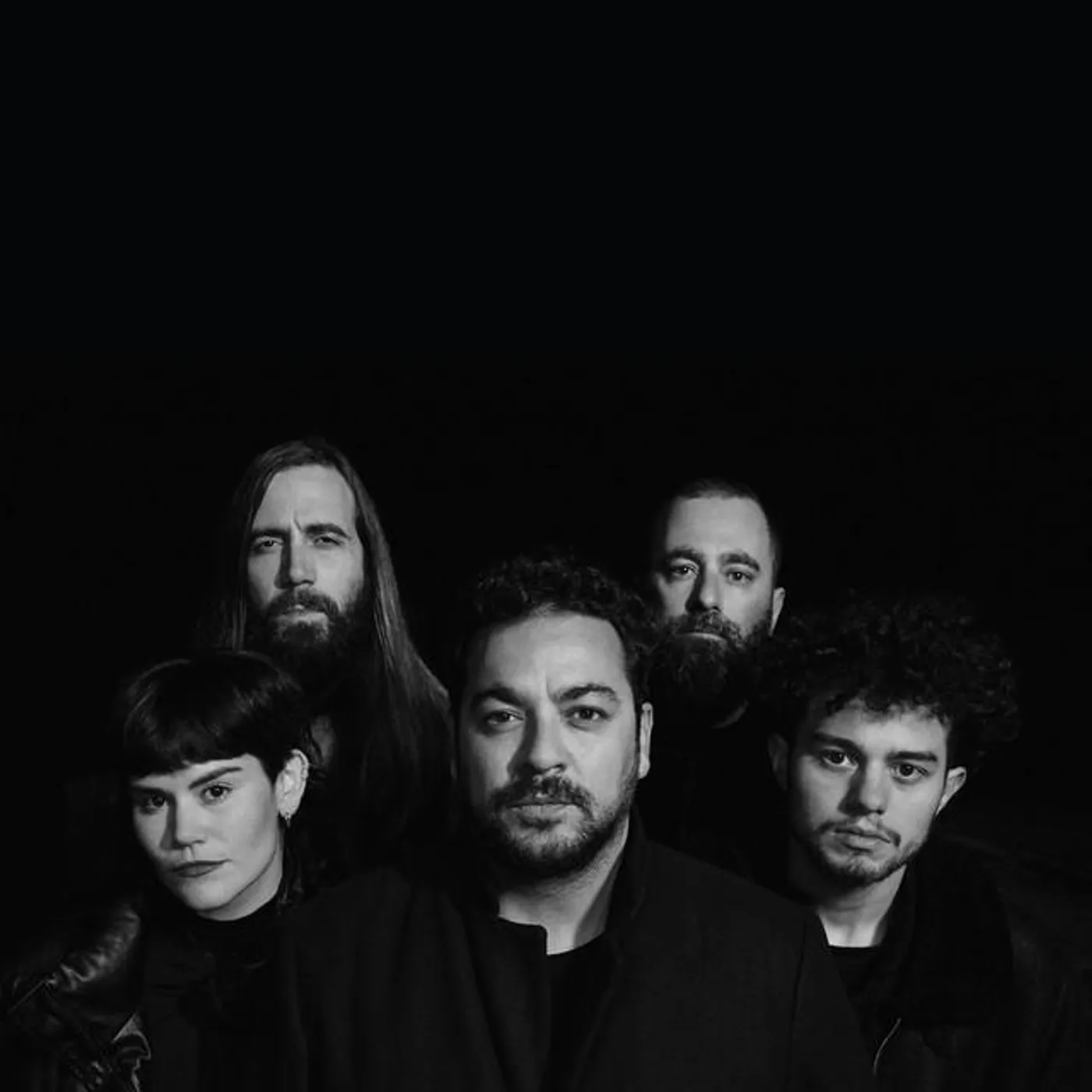 Eté & Los Problems Brand Page