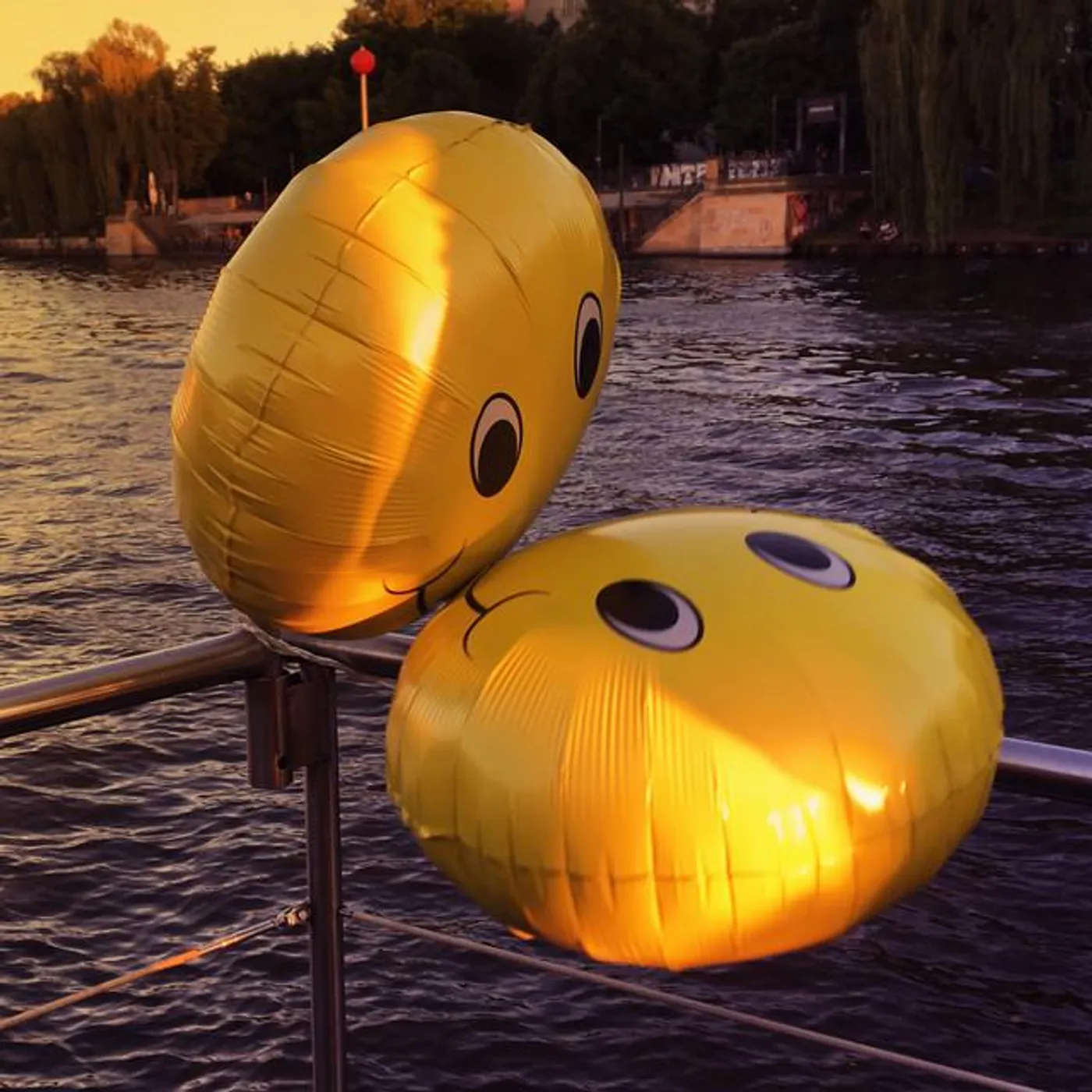 EXON BANKS Brand Page