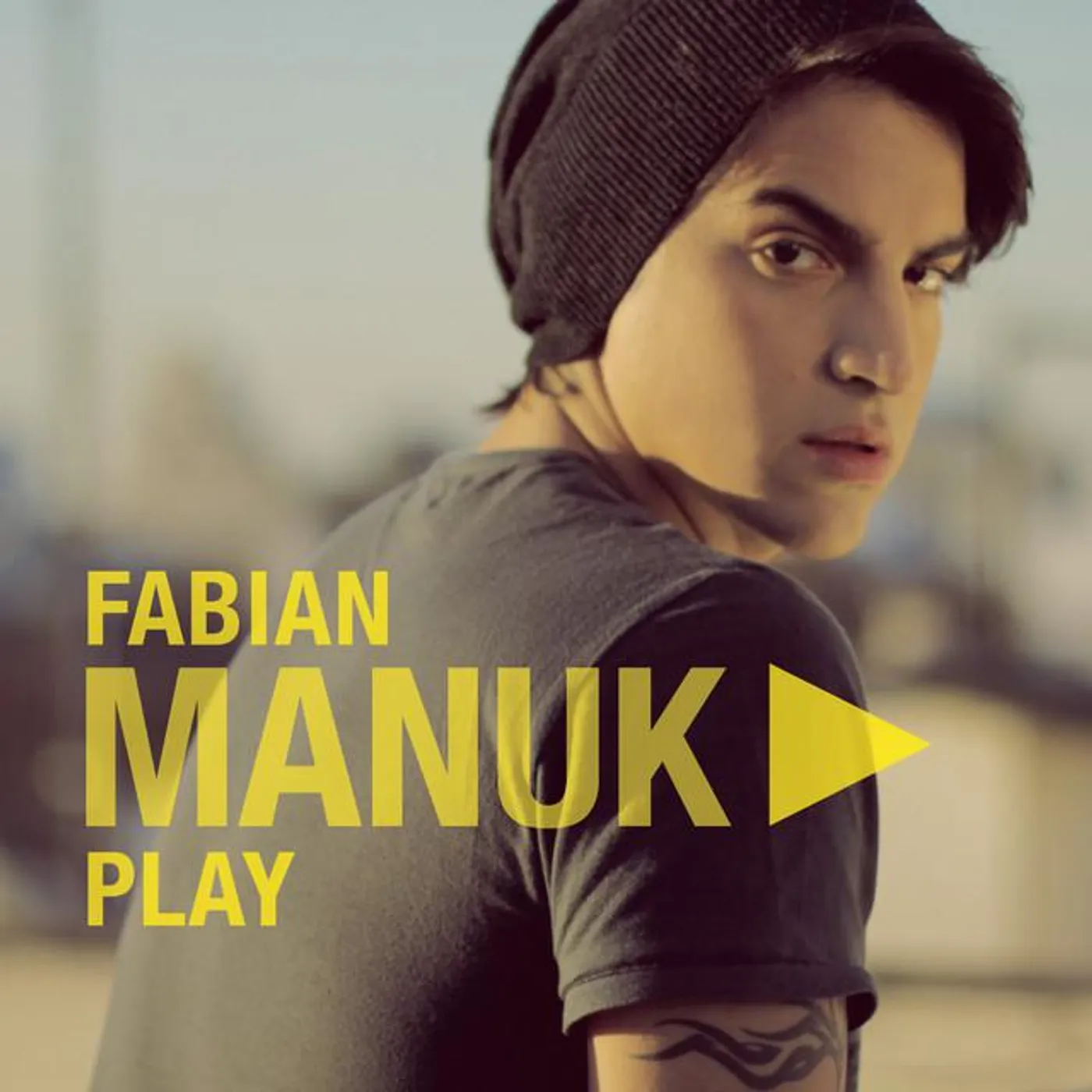 Fabián Manuk Brand Page