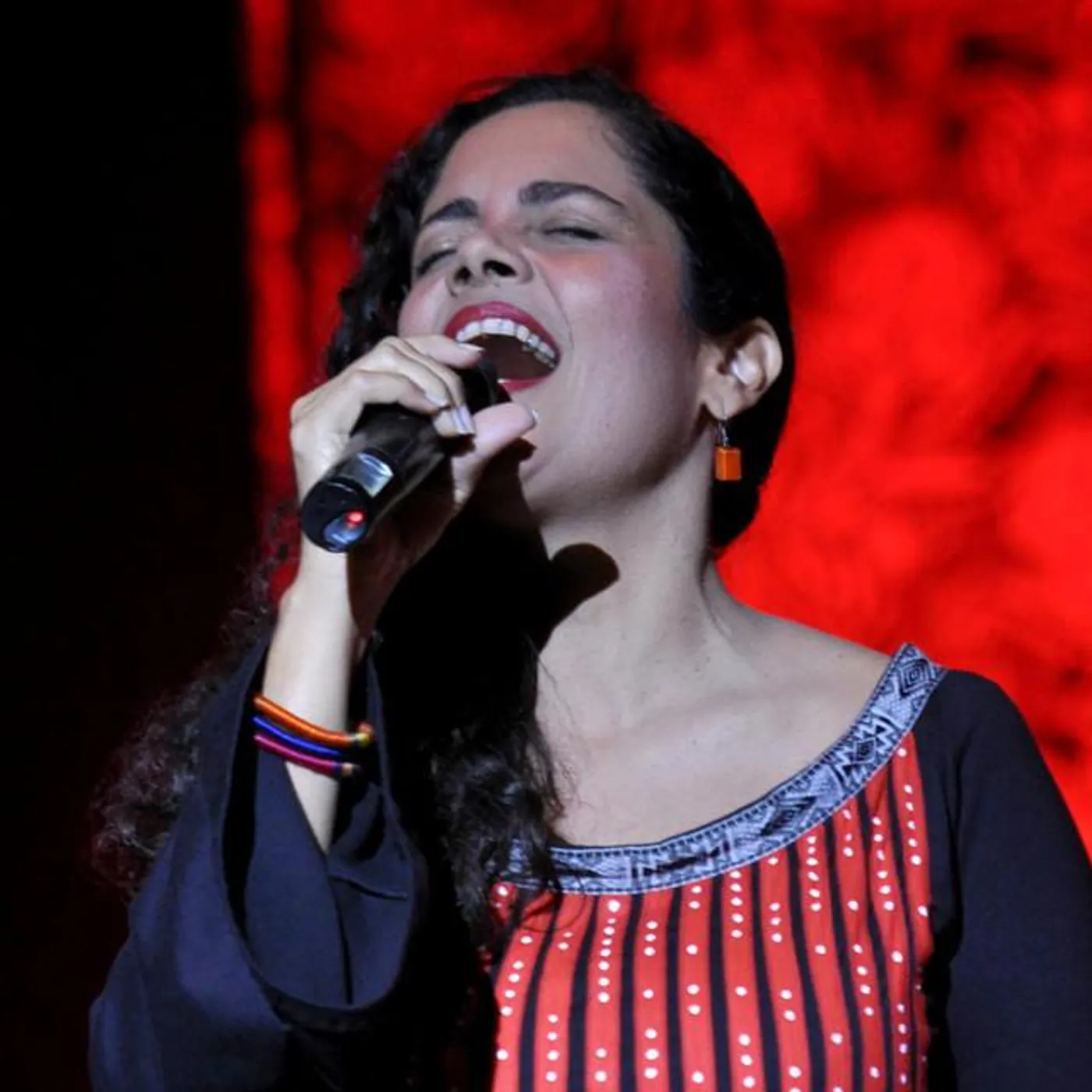 Fabiola José Brand Page