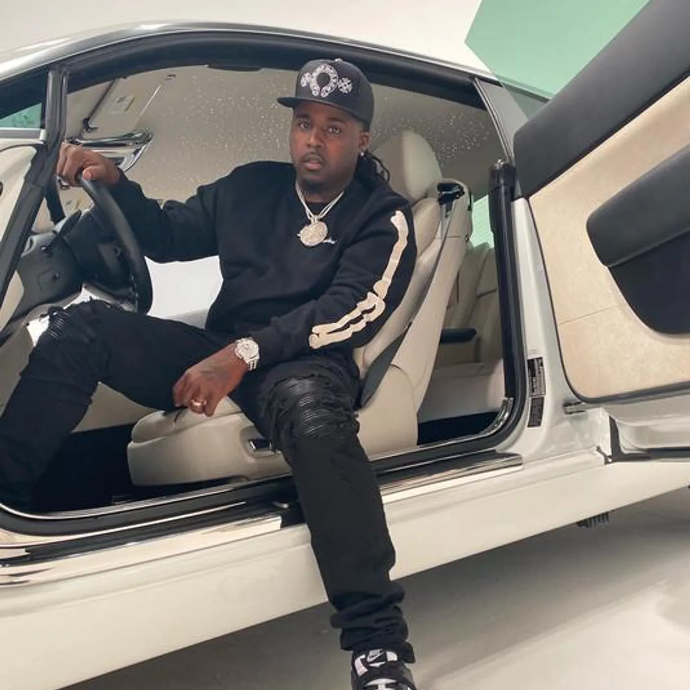 FB Boochie Brand Page