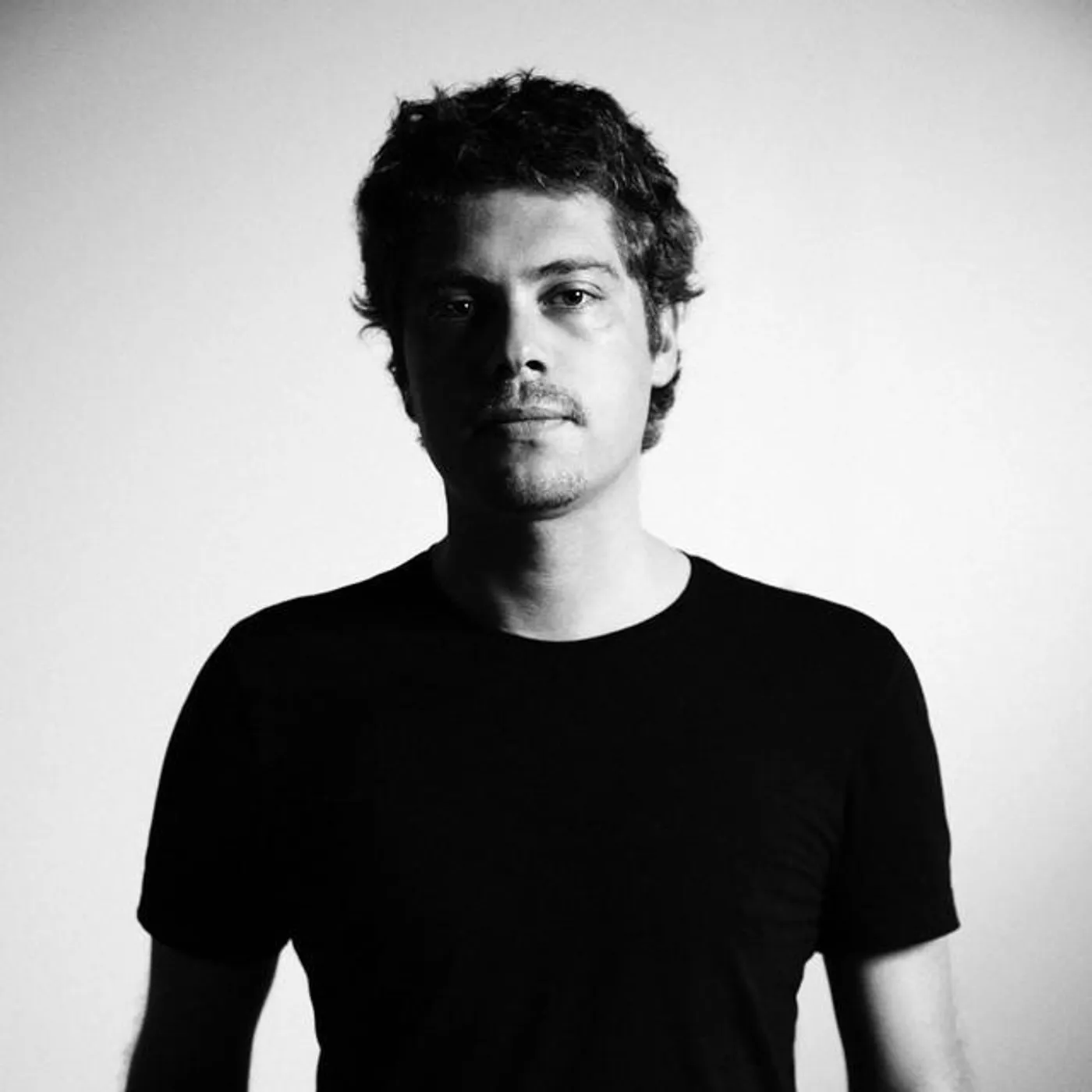 Felipe Venegas Brand Page