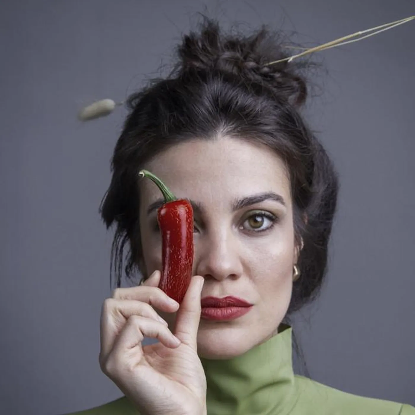 Flor Bobadilla Oliva Brand Page