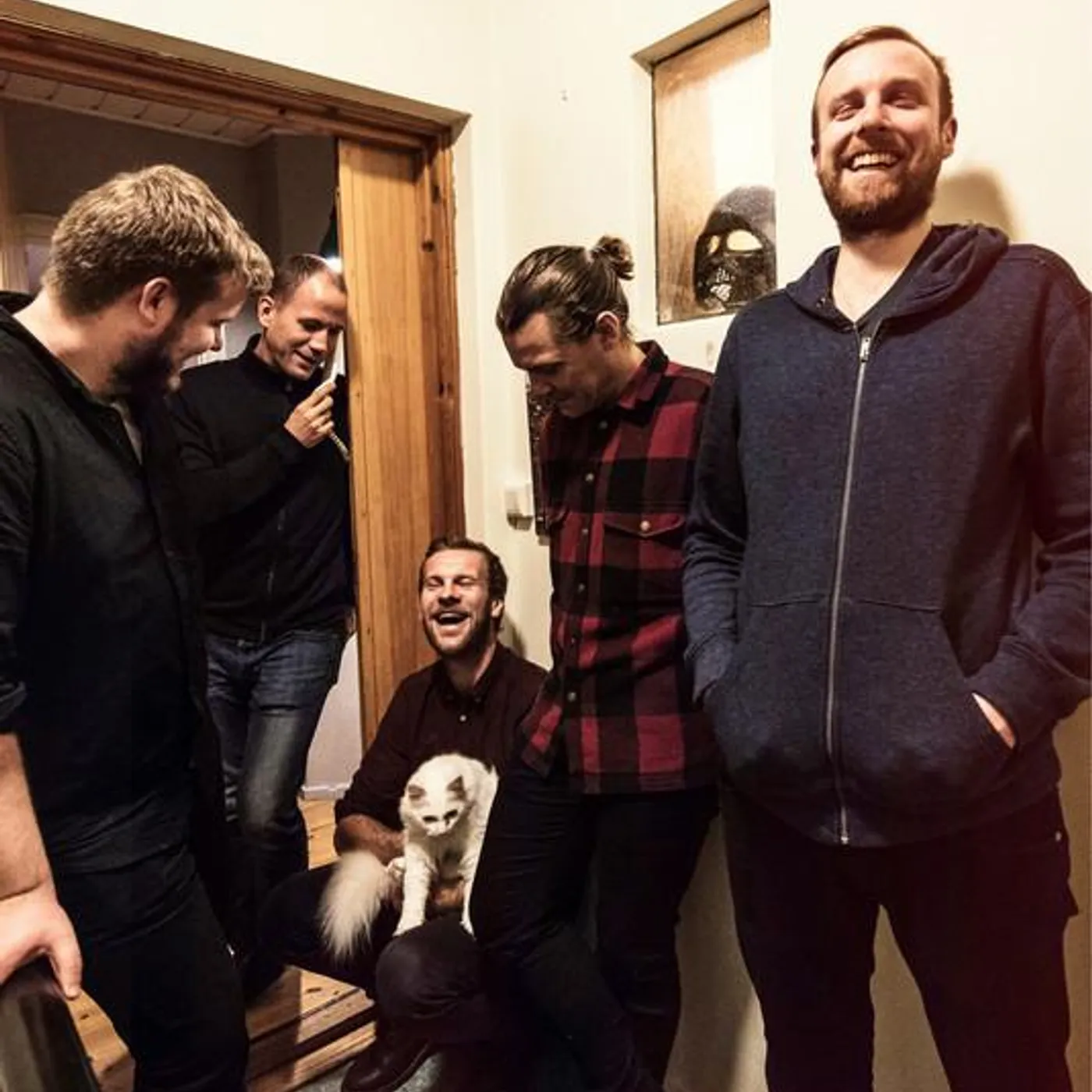 Knekklectric Brand Page