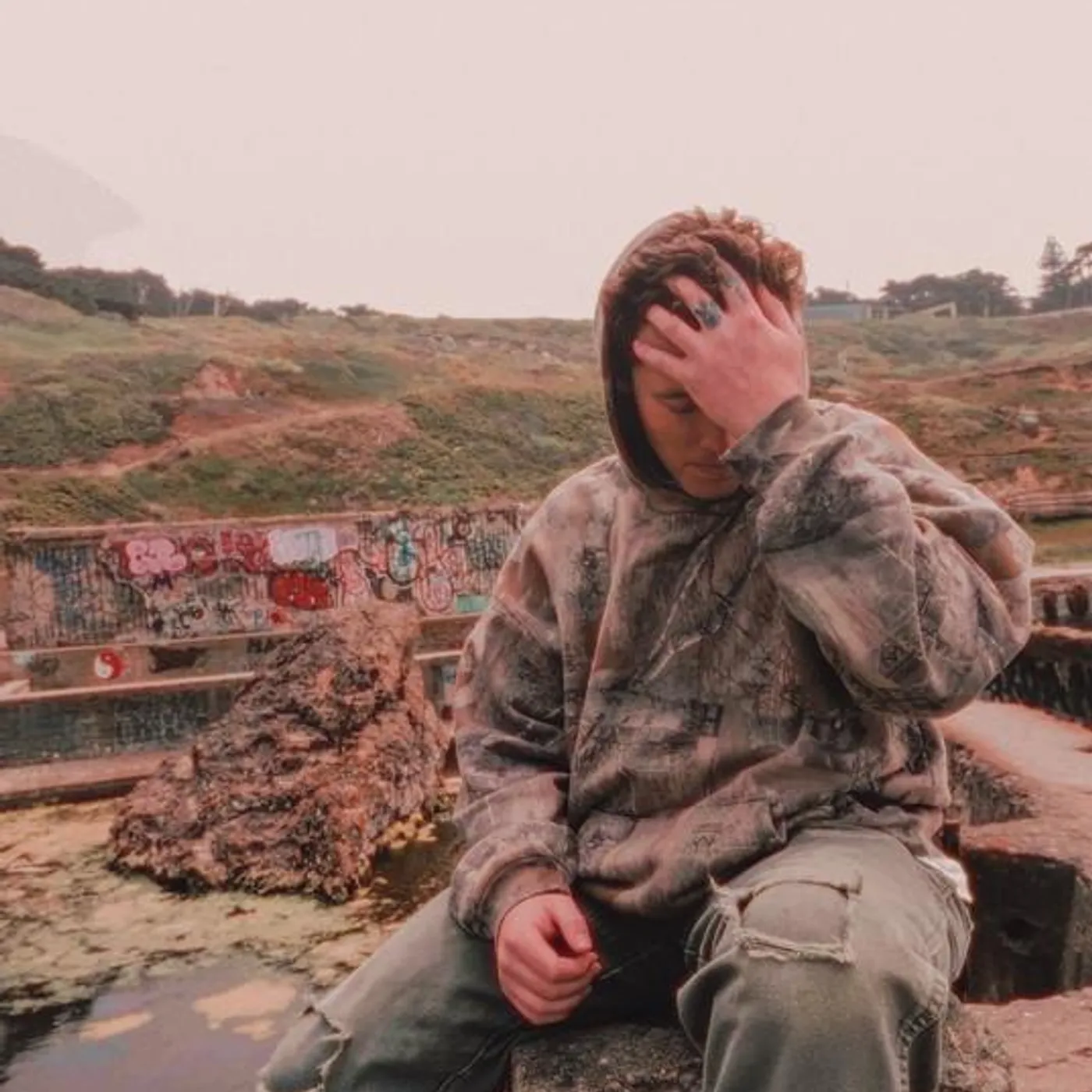 Knowmadic Brand Page