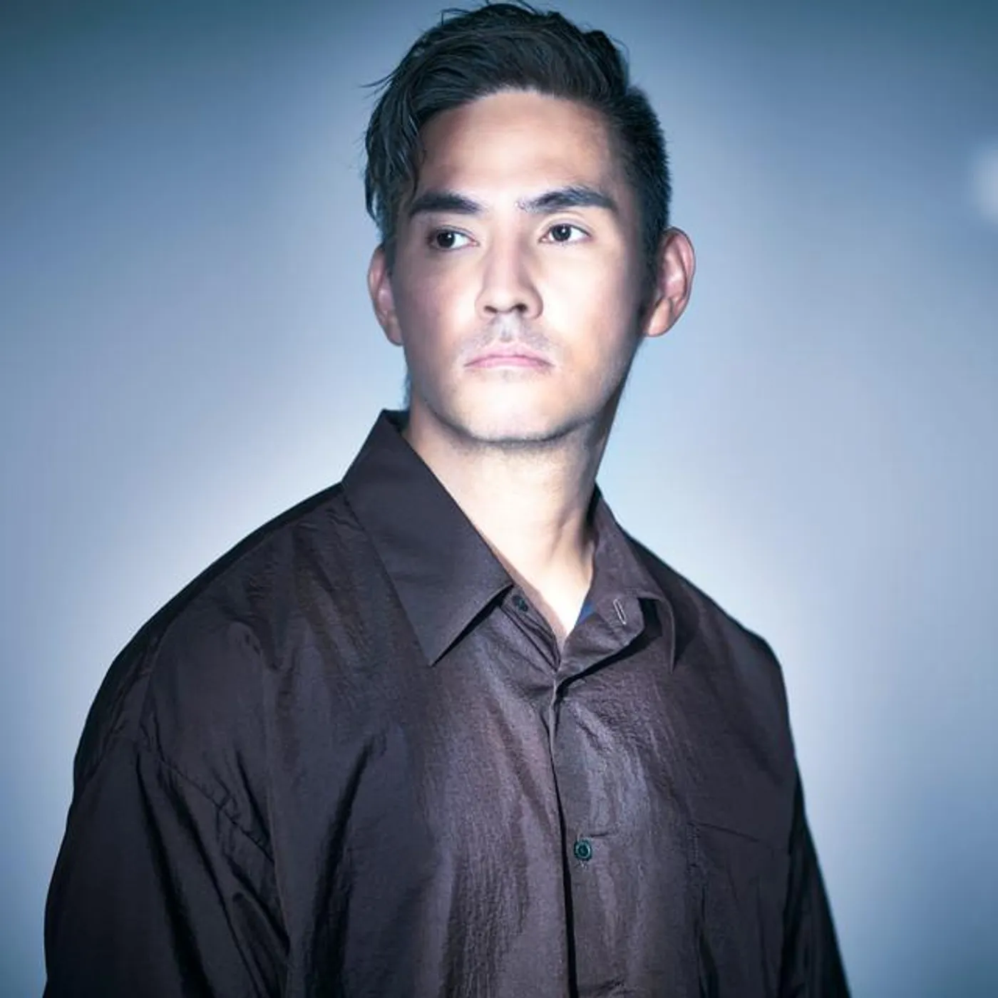 Kousuke Atari Brand Page