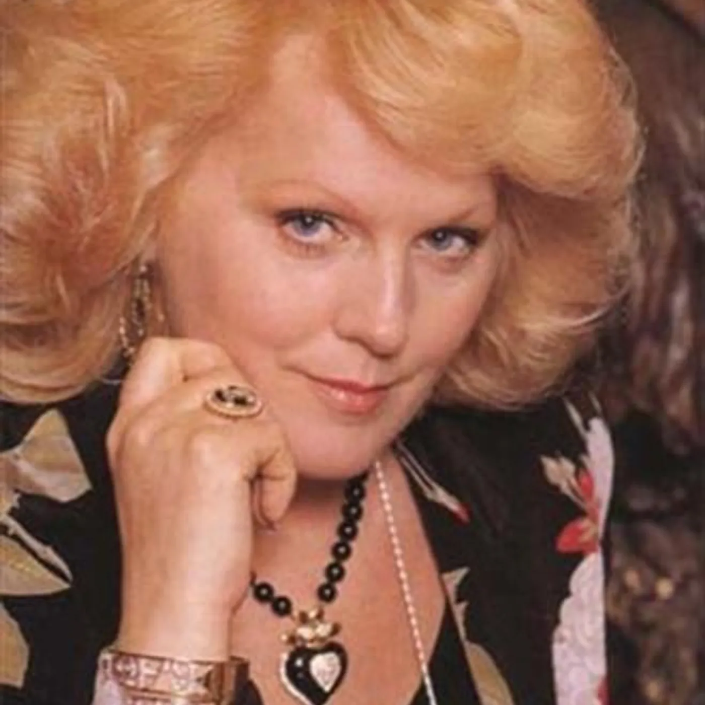 Katia Ricciarelli Brand Page