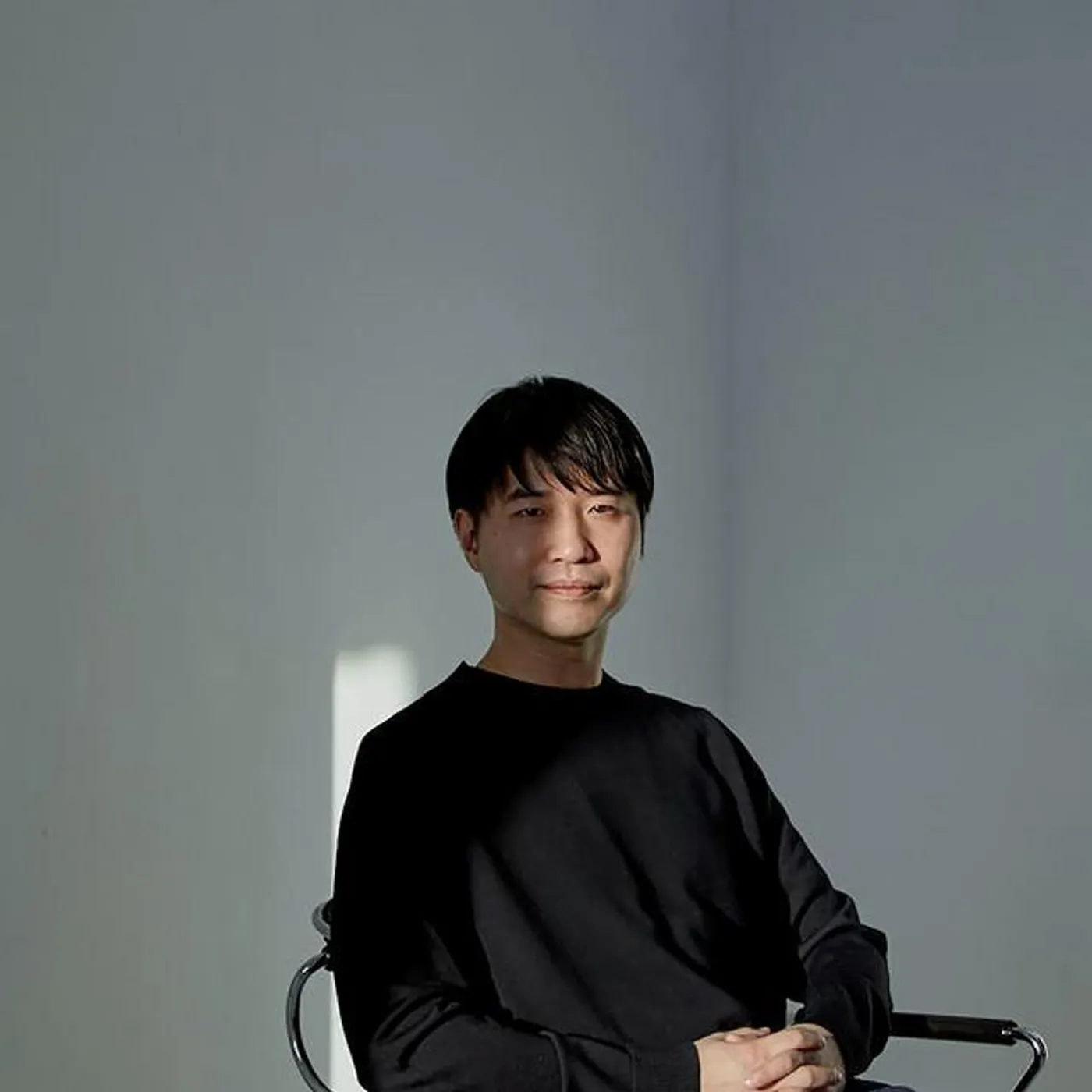 Kenichiro Nishihara Brand Page