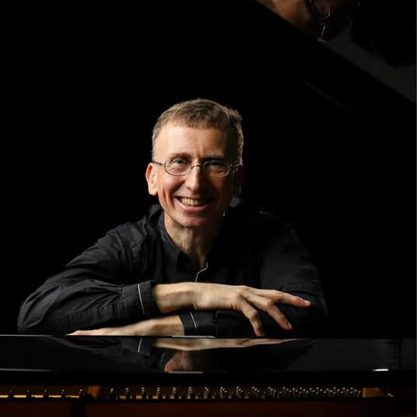 Kenneth Hamilton Brand Page