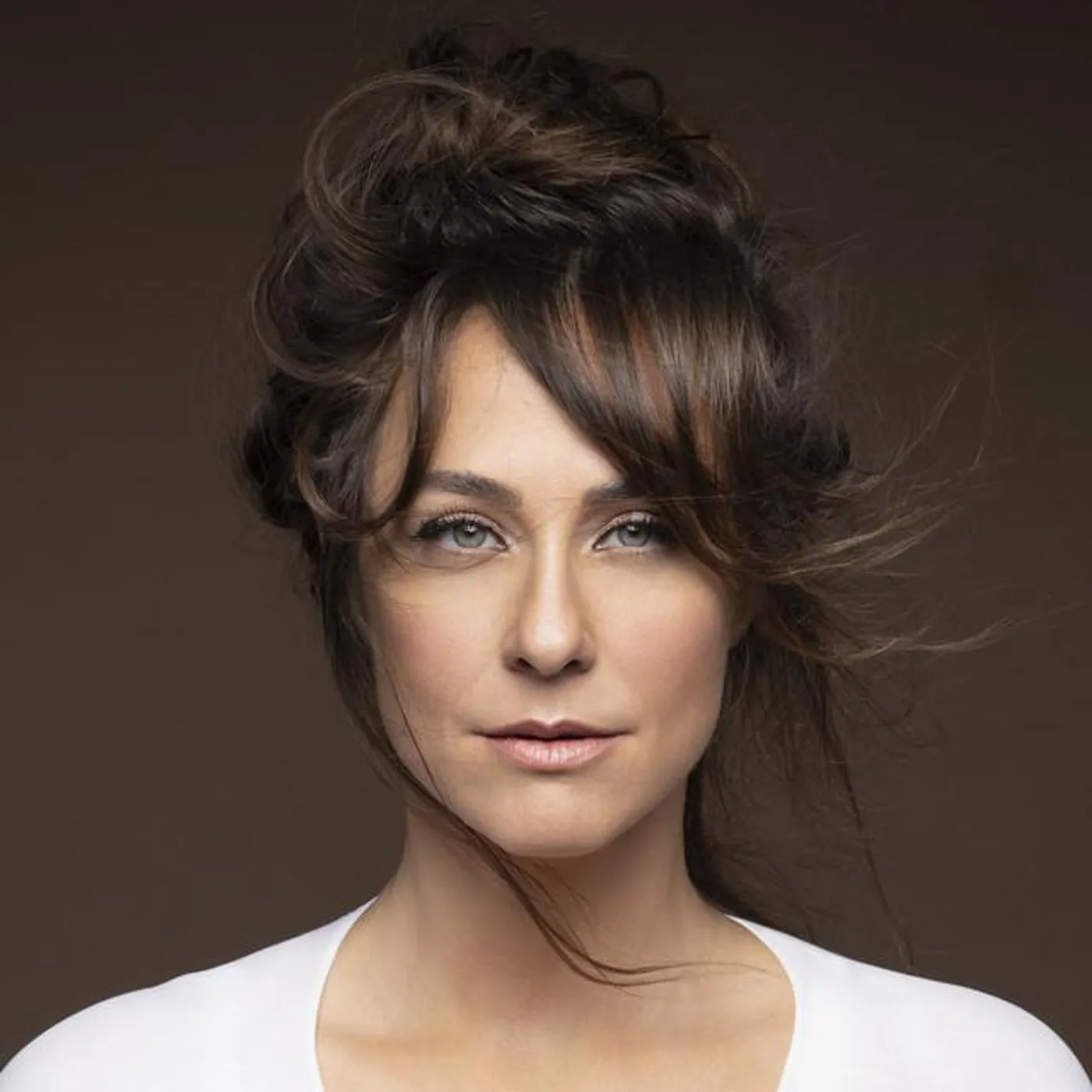 Keren Peles Brand Page