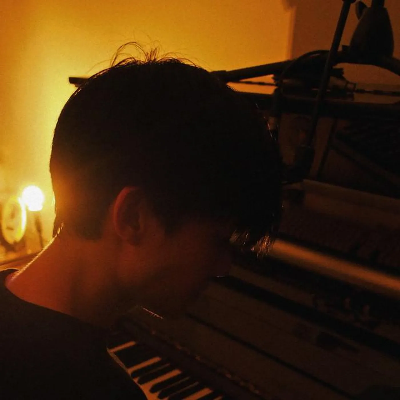 Kin Leonn Brand Page