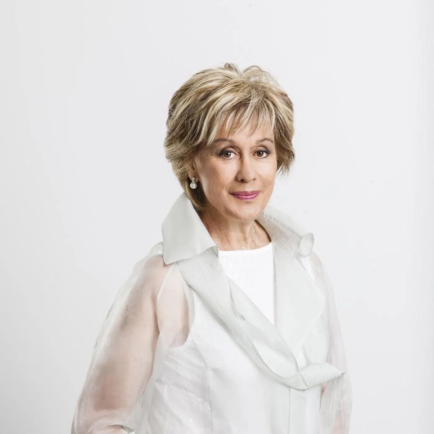 Kiri Te Kanawa Brand Page