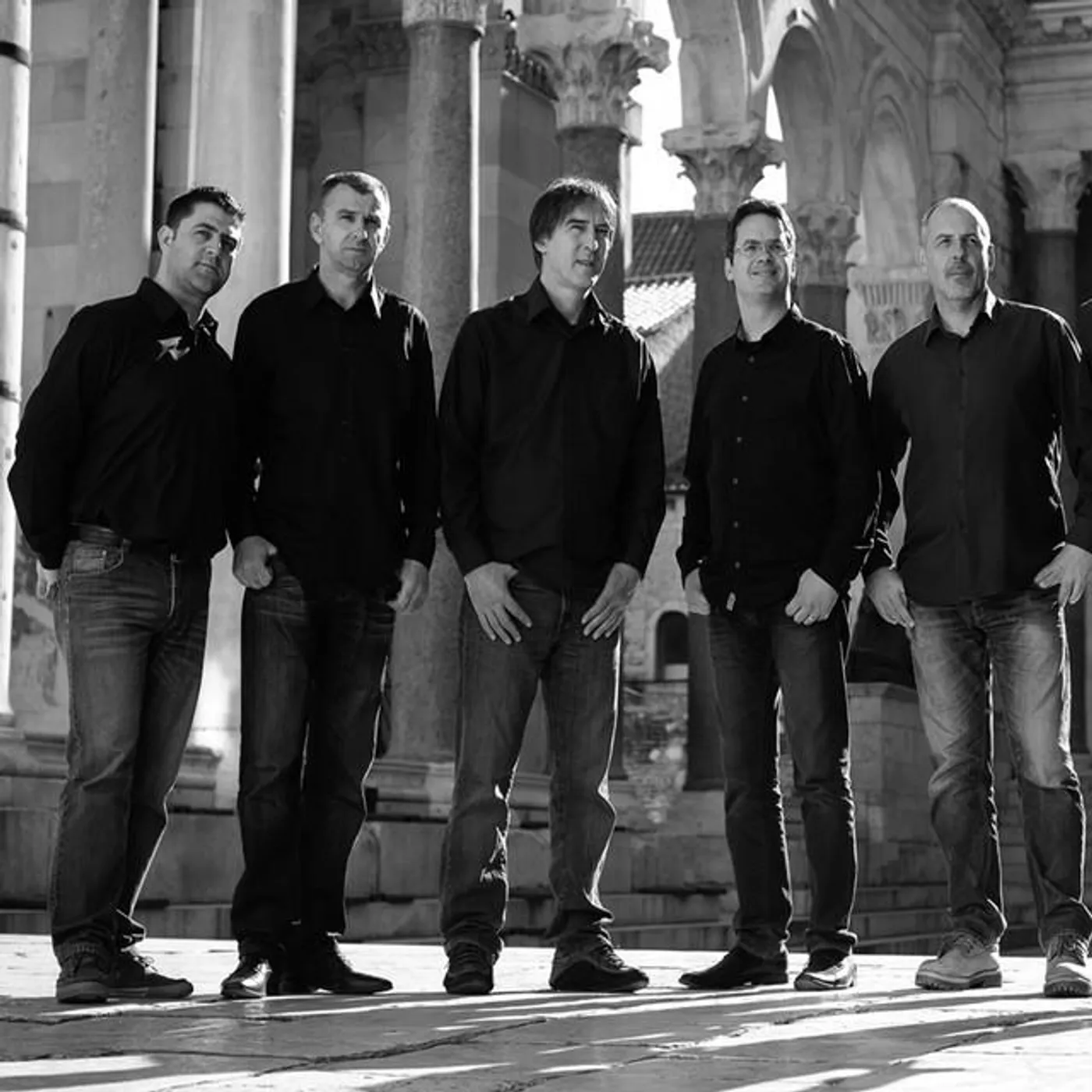 Klapa Contra Brand Page