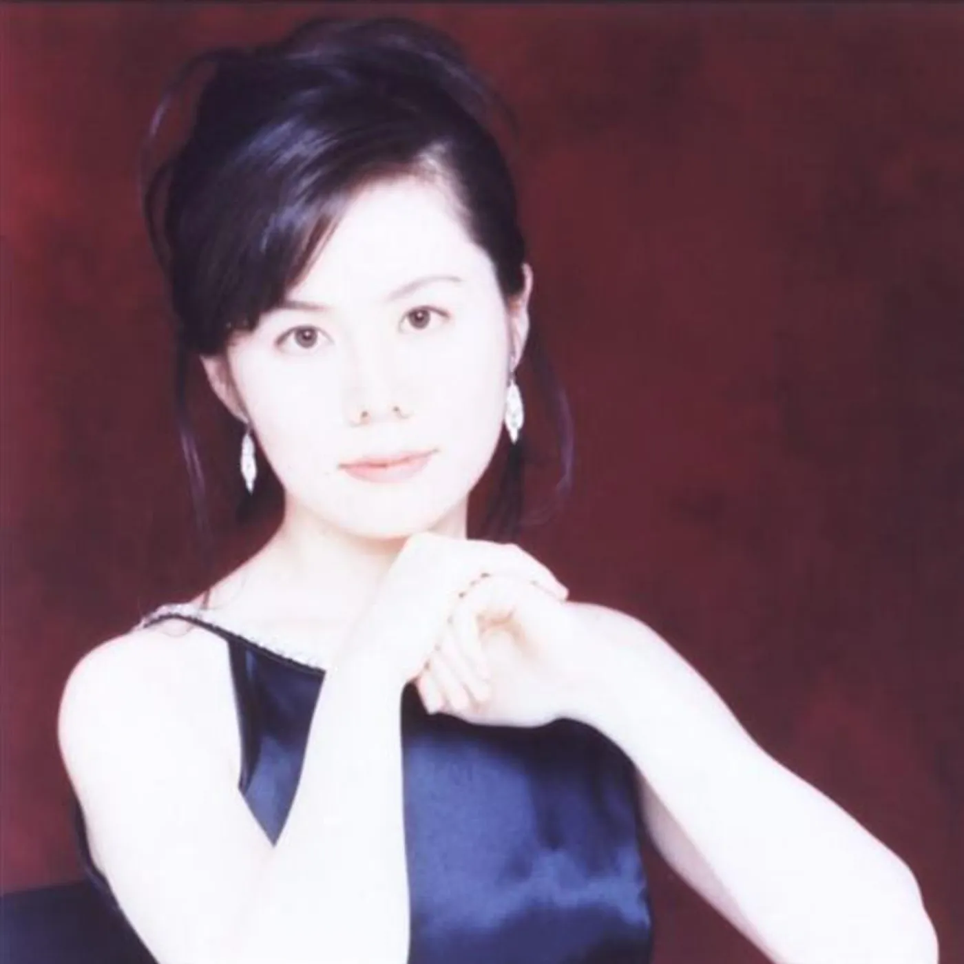 Kyoko Tabe Brand Page