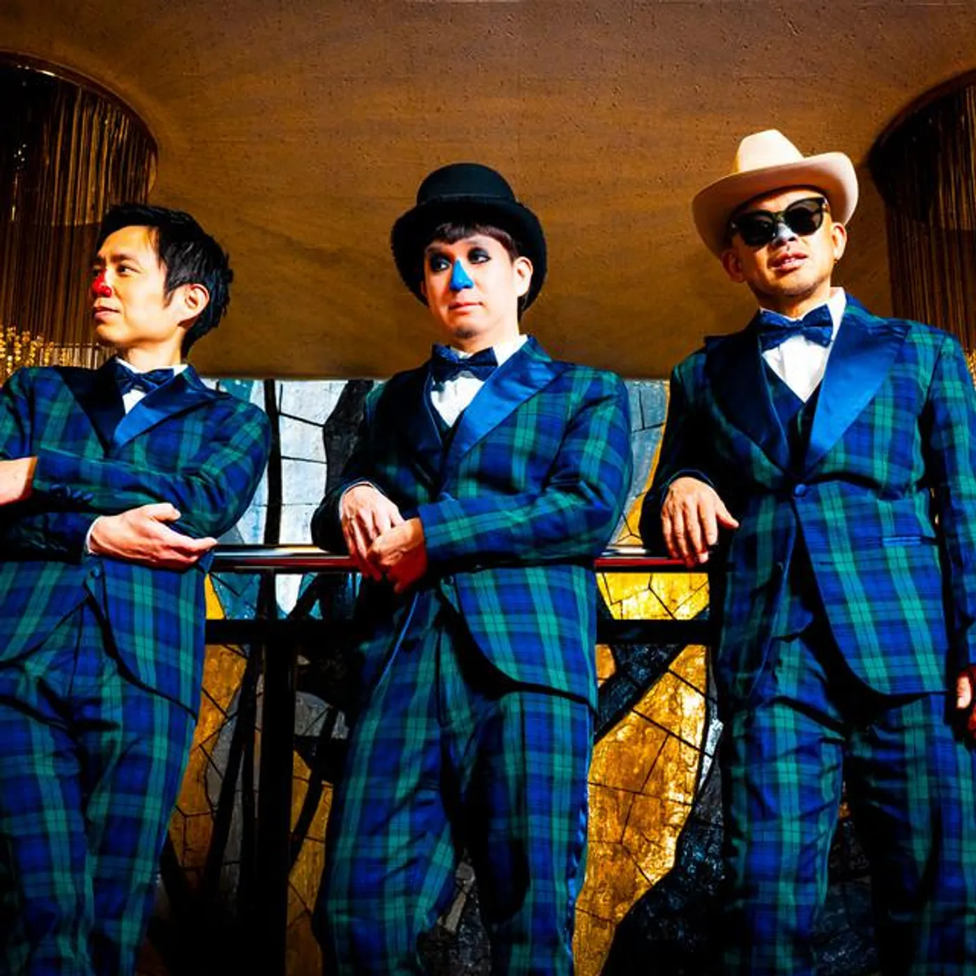H ZETTRIO