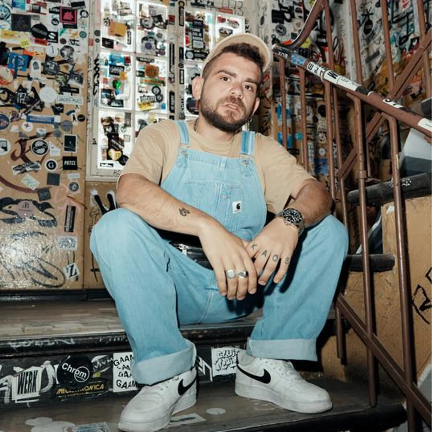 Héctor Oaks Brand Page