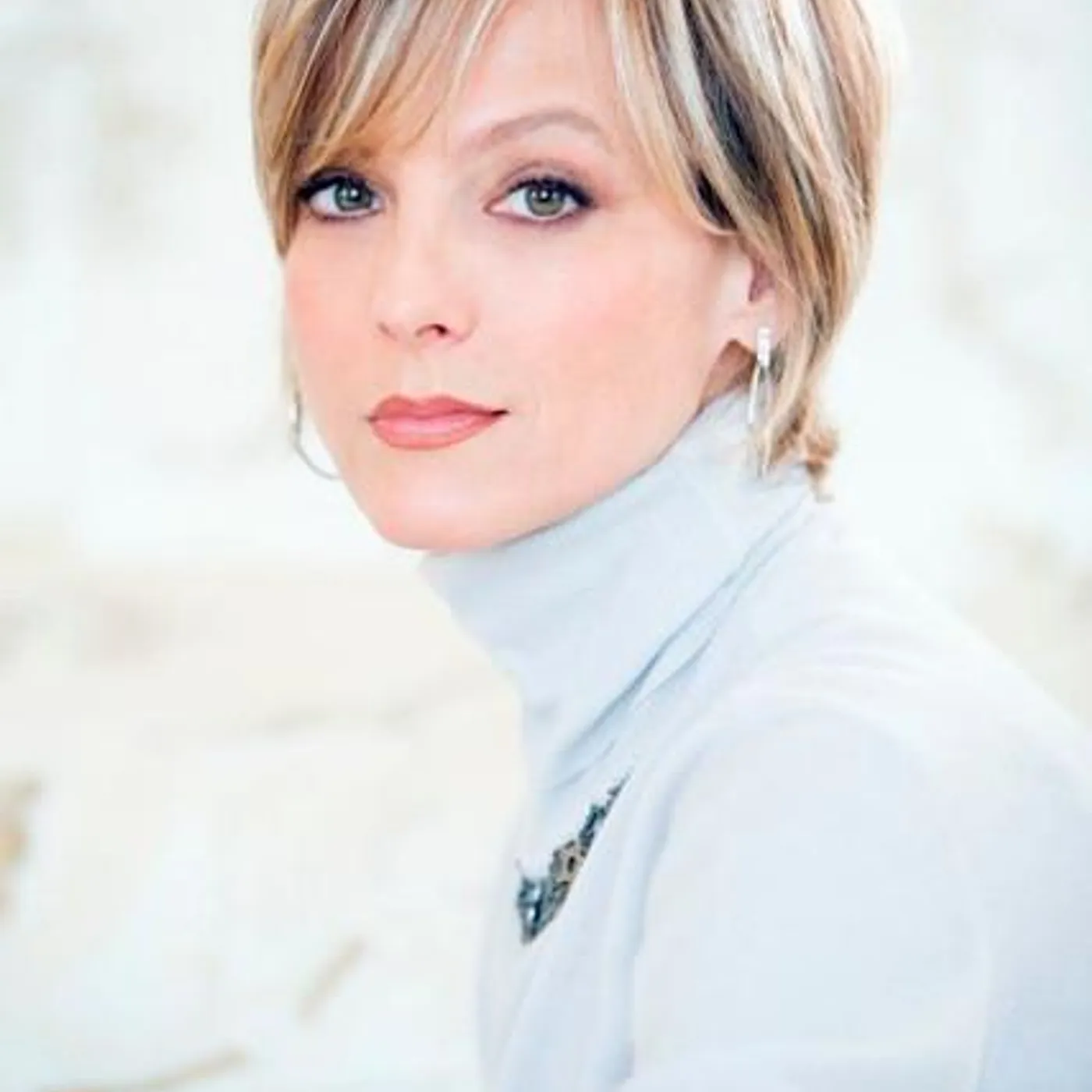 Hélène Mercier Brand Page