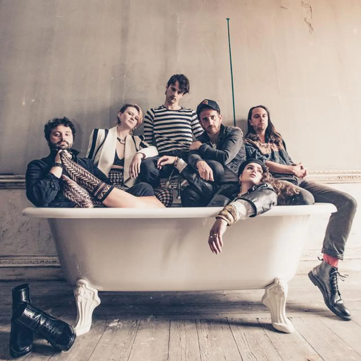 Holy Moly & The Crackers Brand Page