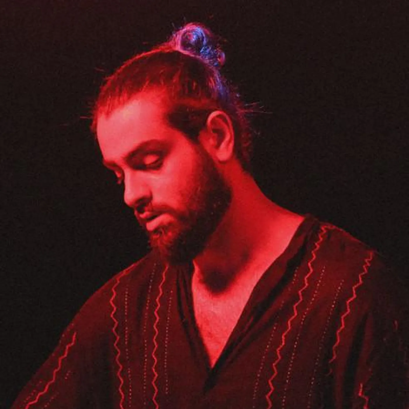 Hayk Karoyi Brand Page