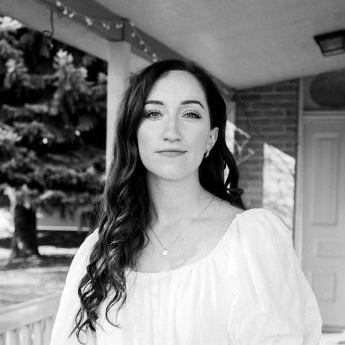 Hailey Gardiner Brand Page