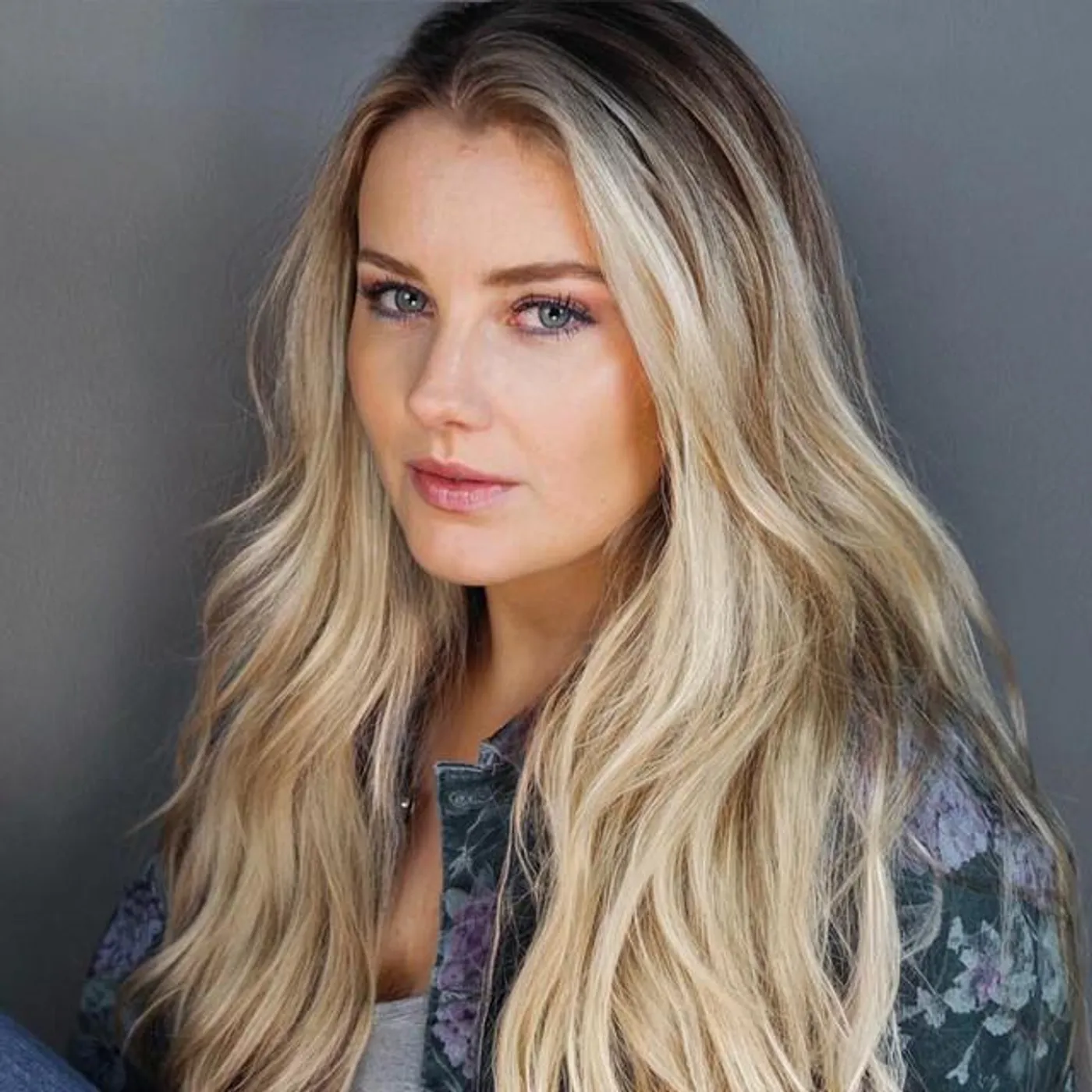 Hannah Paris Brand Page