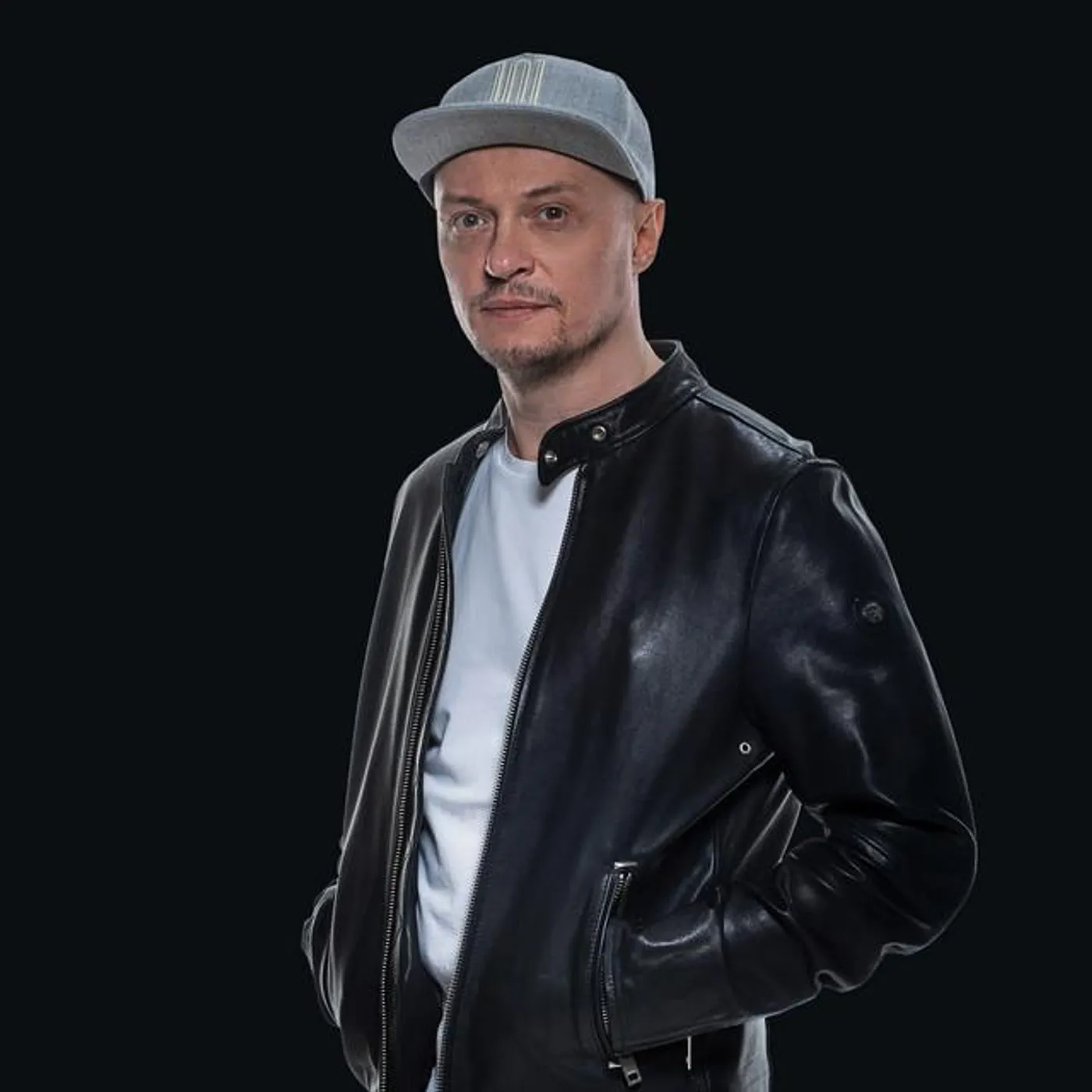 Hard Rock Sofa Brand Page