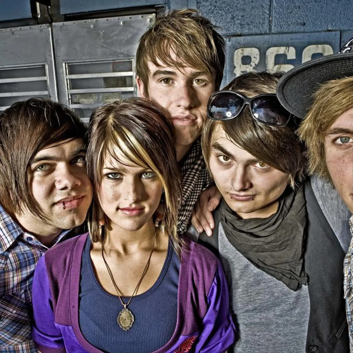 Hey Monday Brand Page