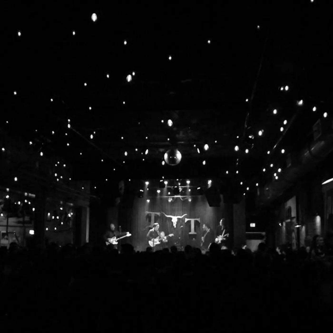 Heels to the Hardwood