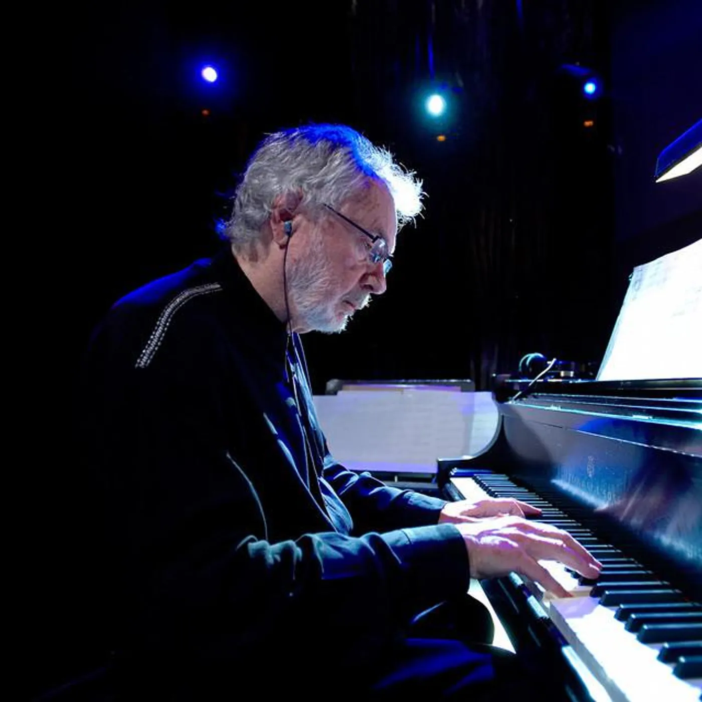 Hennie Bekker Brand Page