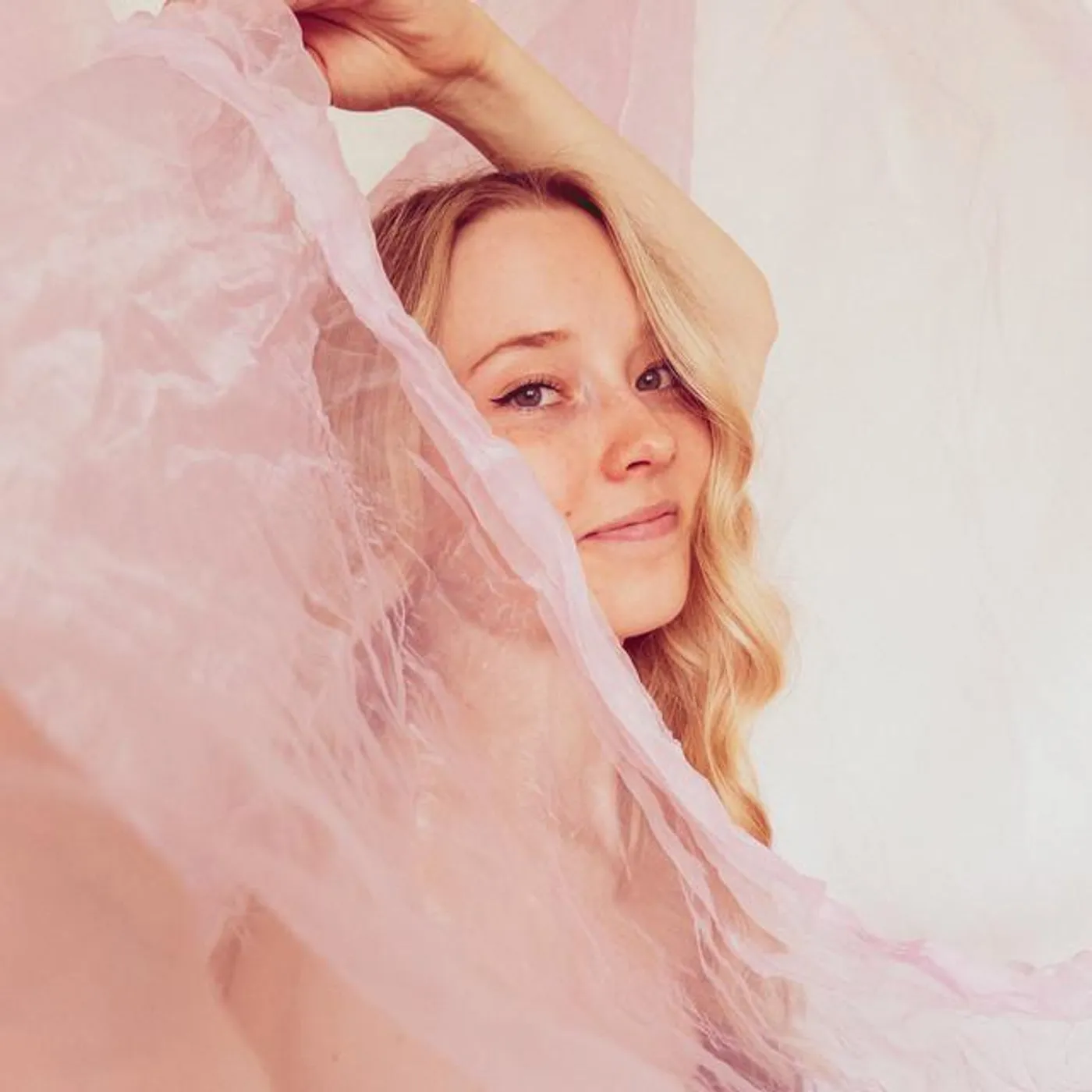 Henriette Linja Brand Page