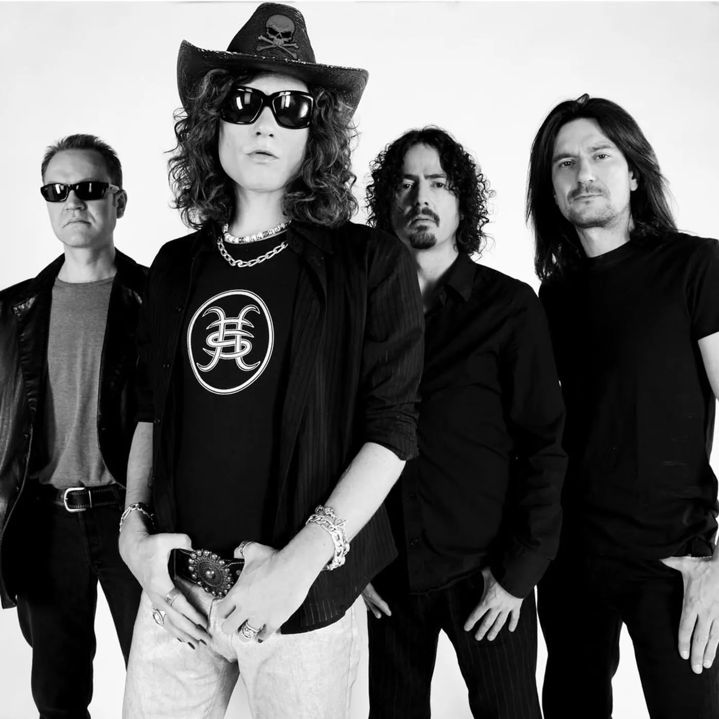 Heroes Del Silencio Brand Page