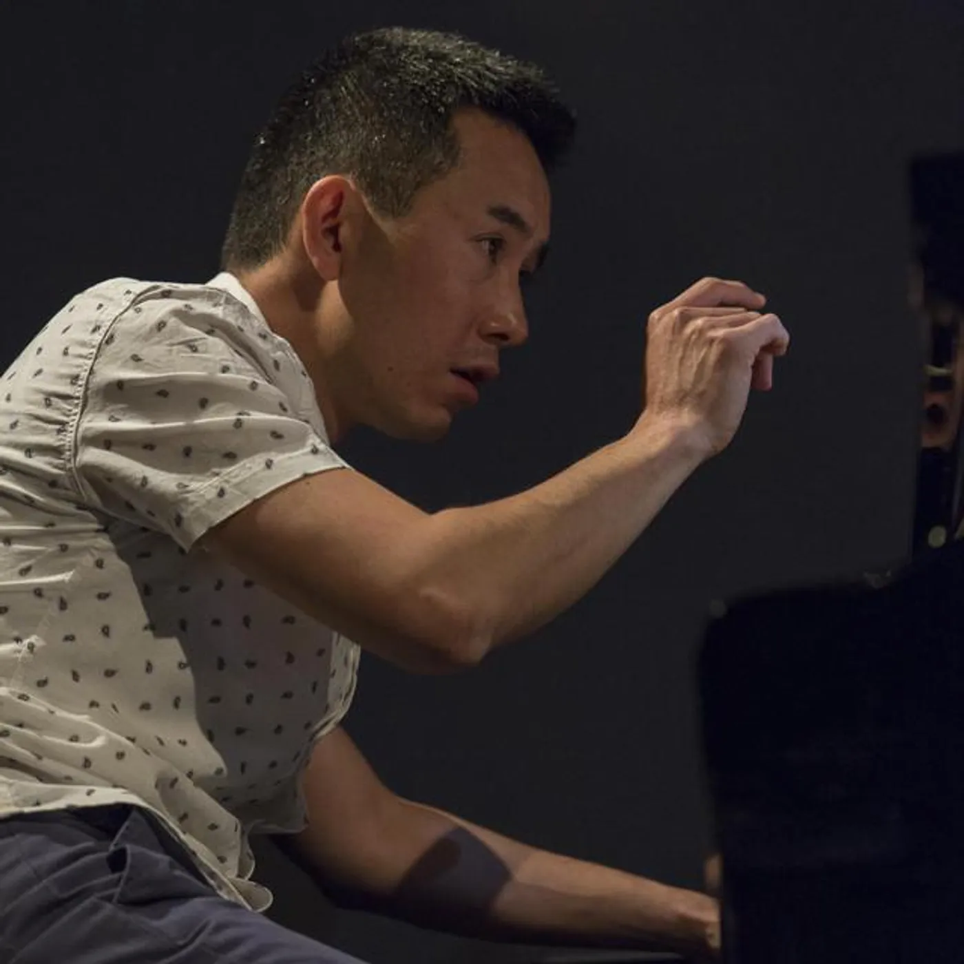 Hiroaki Takenouchi Brand Page