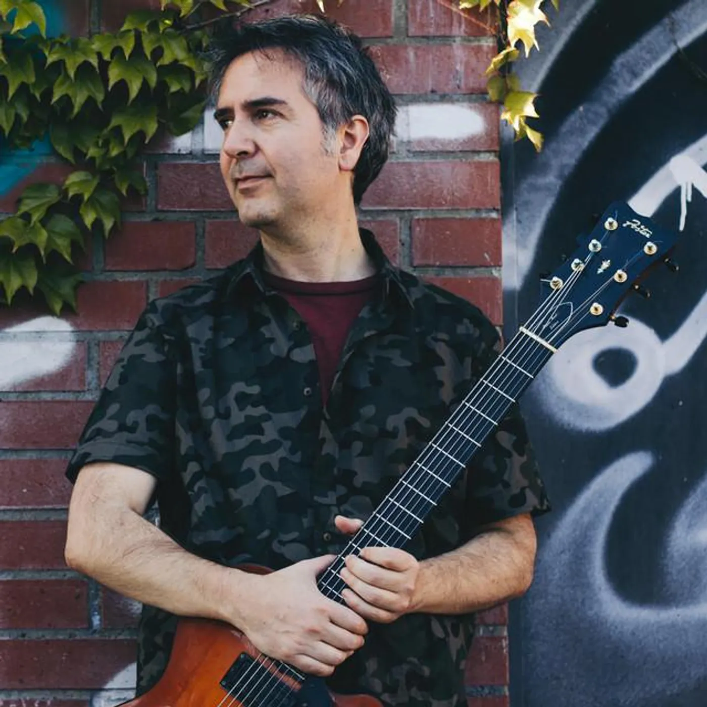 Hugo Fernandez Brand Page