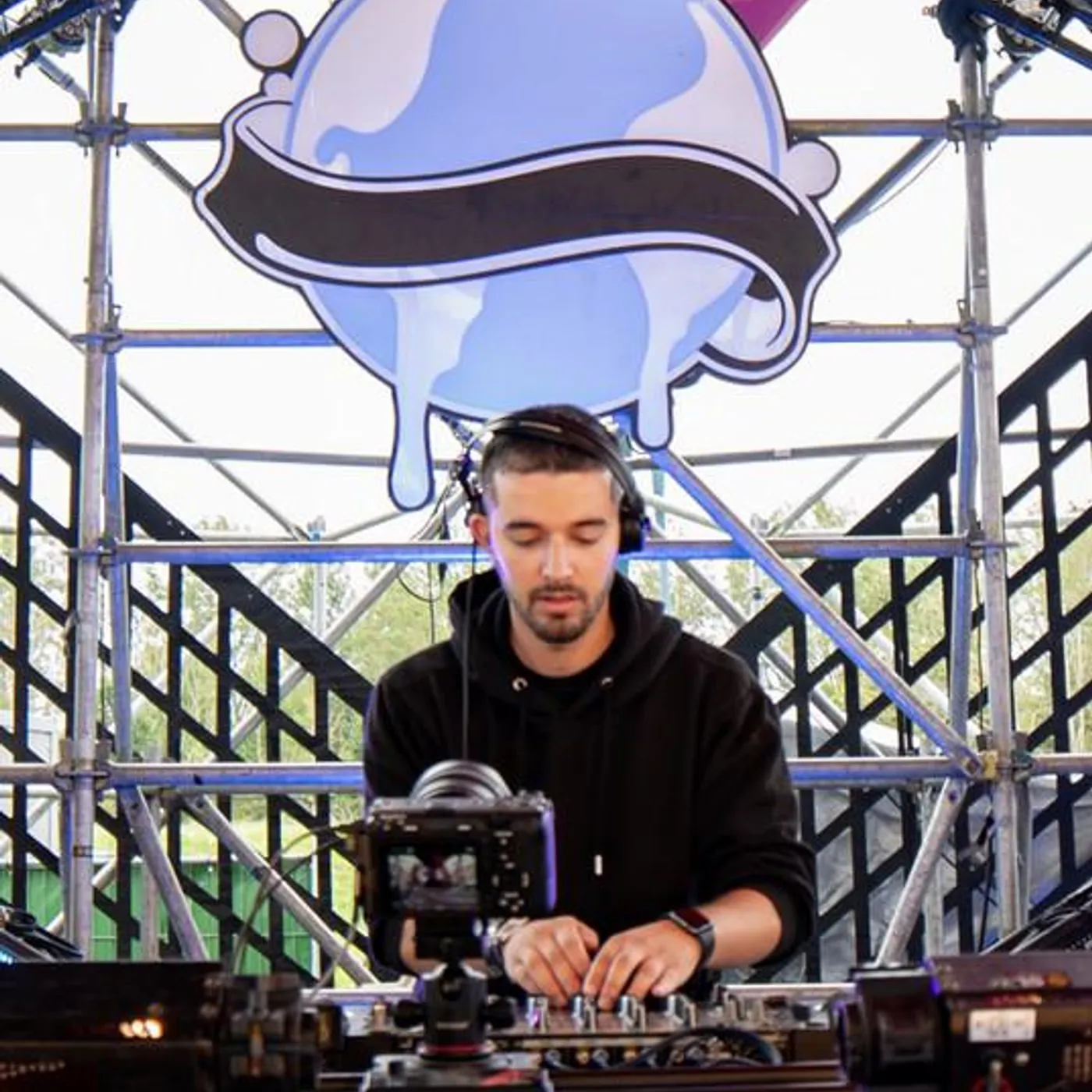 Humanature Brand Page