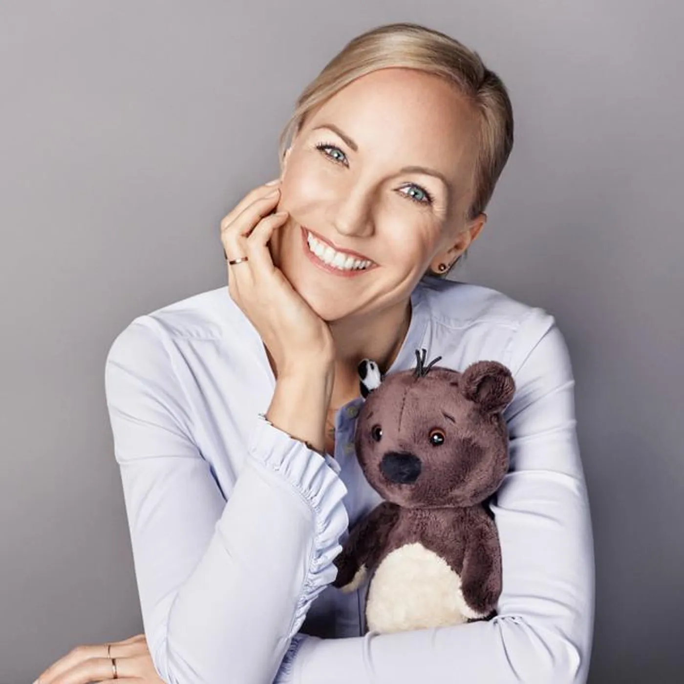 Ingrid Hofer Brand Page