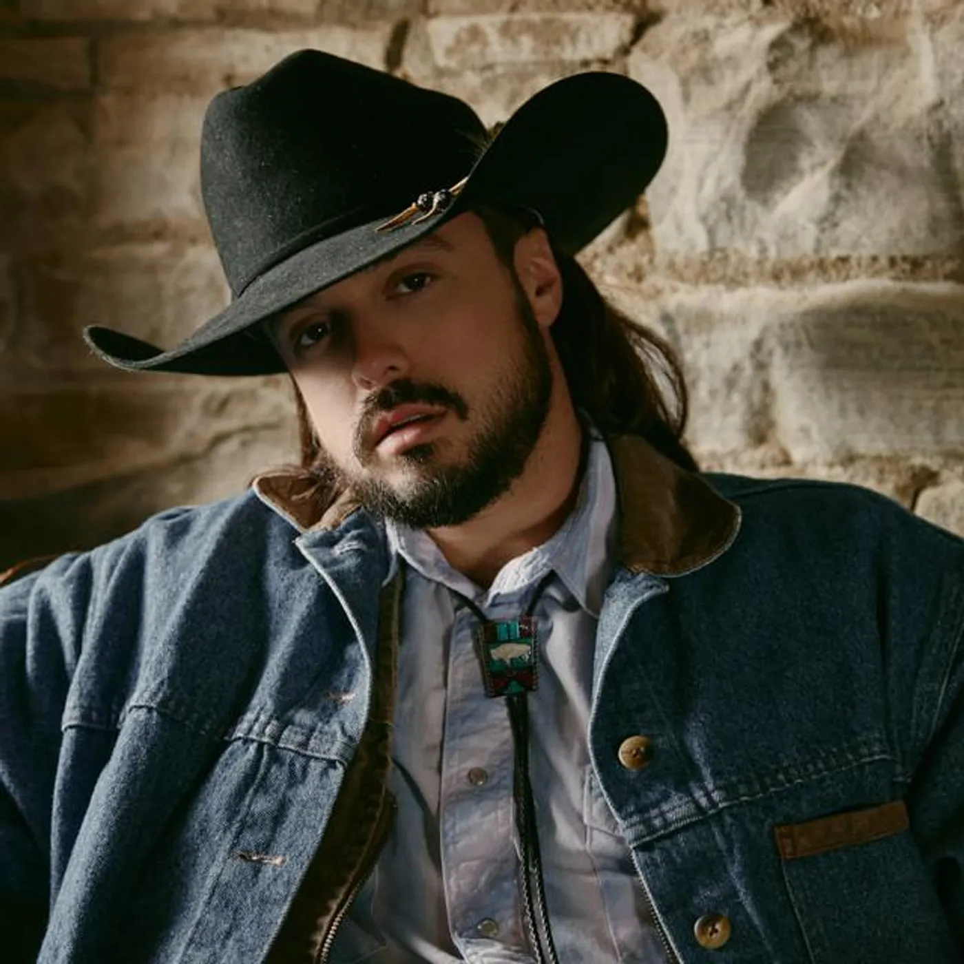 Ian Munsick Brand Page