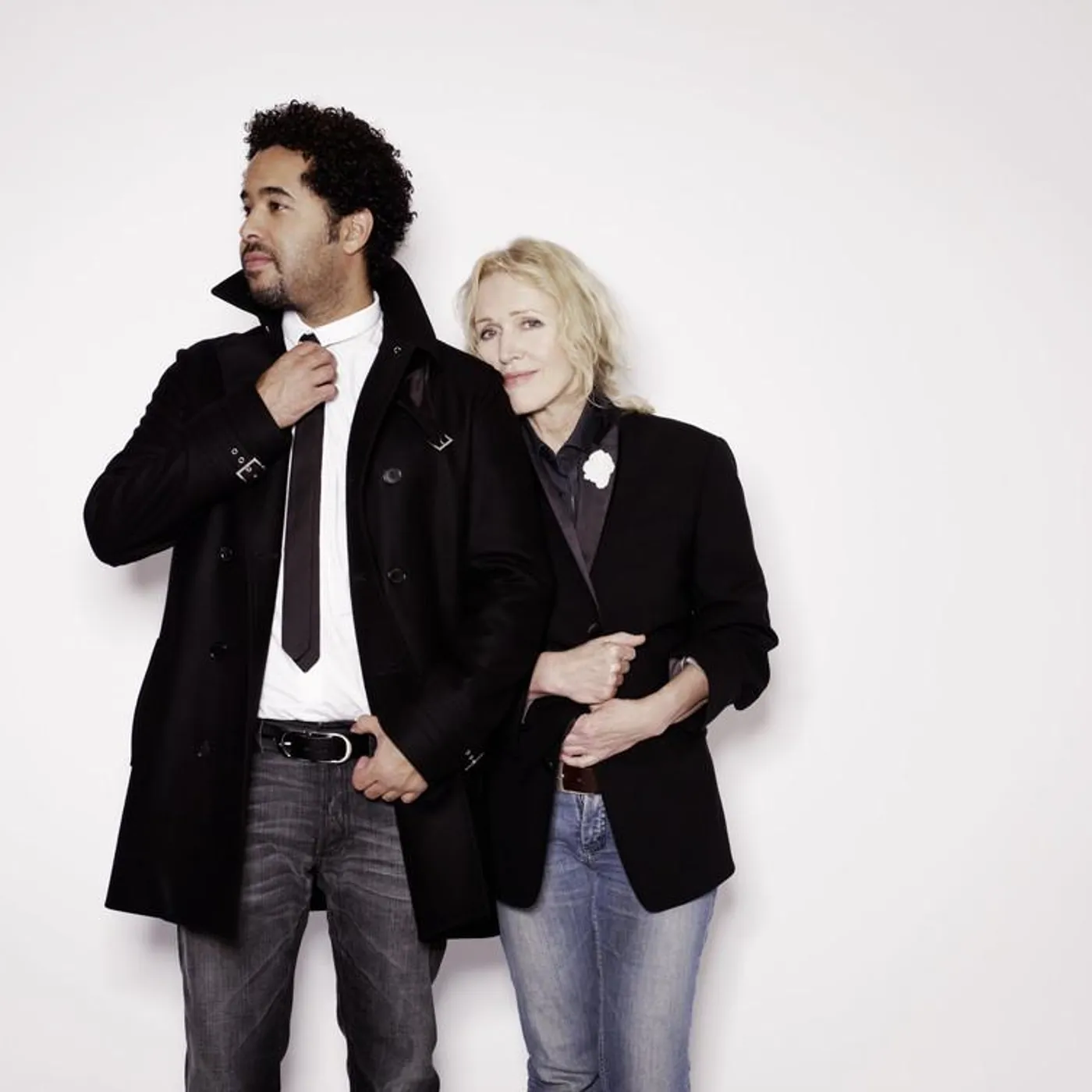 Ich + Ich Brand Page