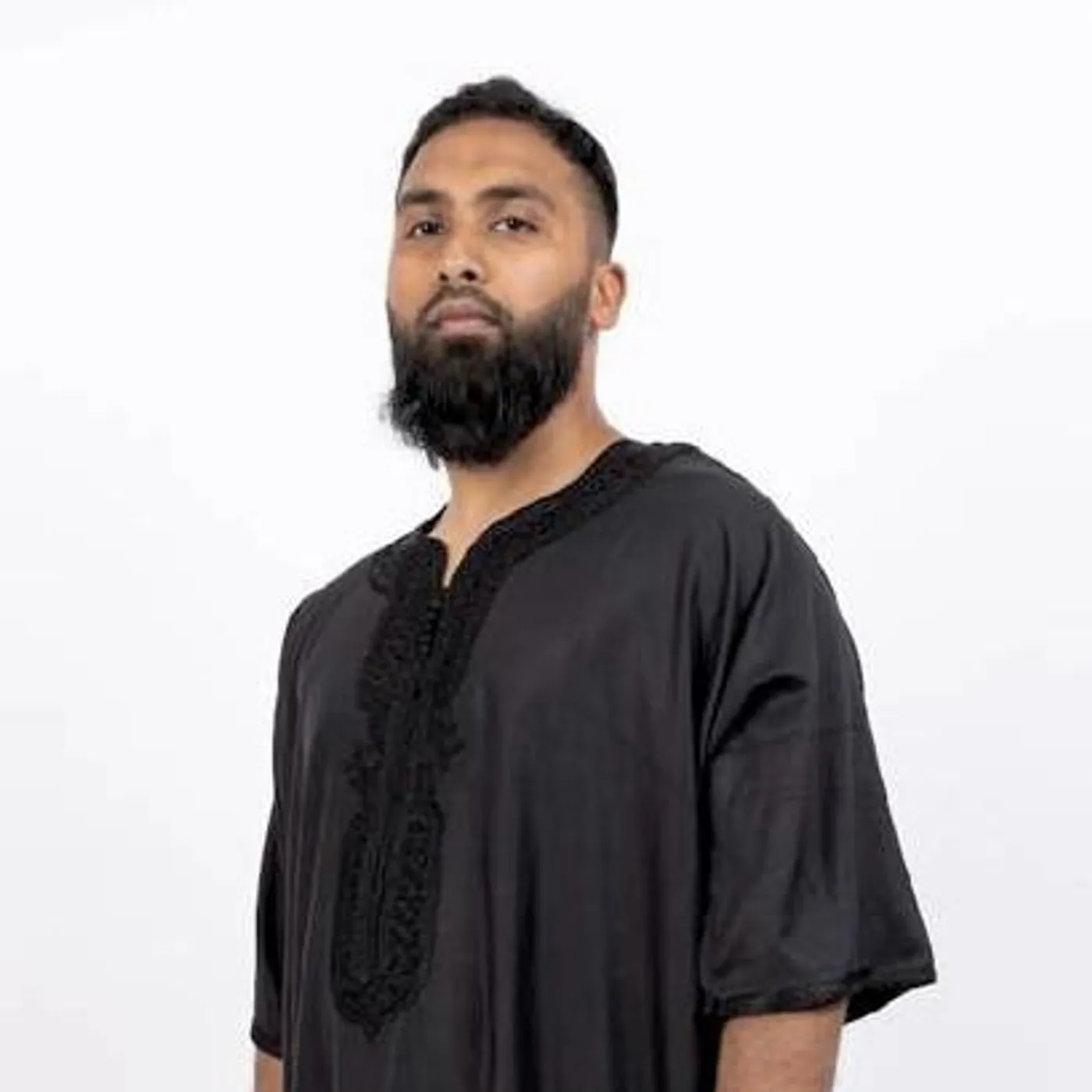 Ishaq Ayubi Official