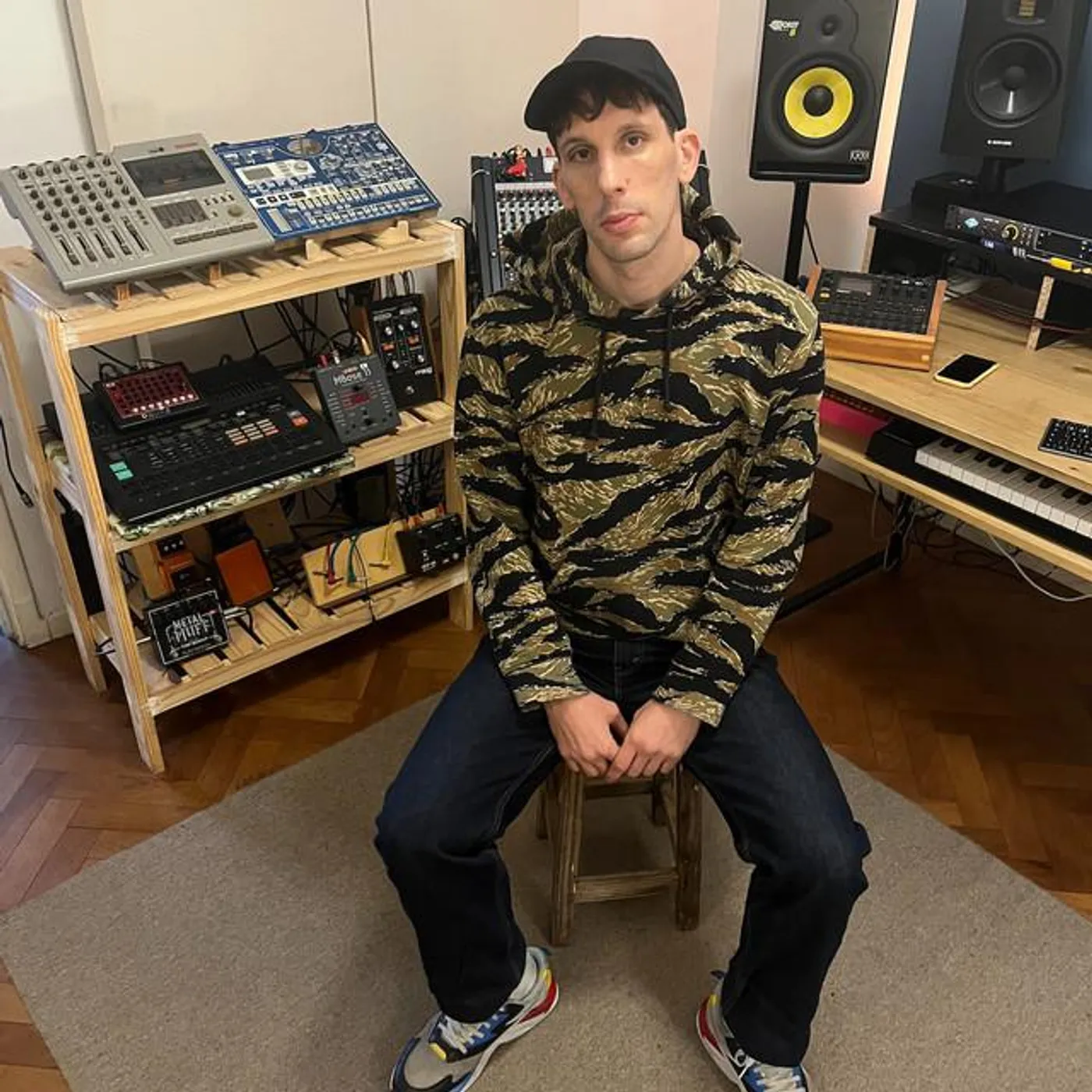 Ismael Pinkler Brand Page