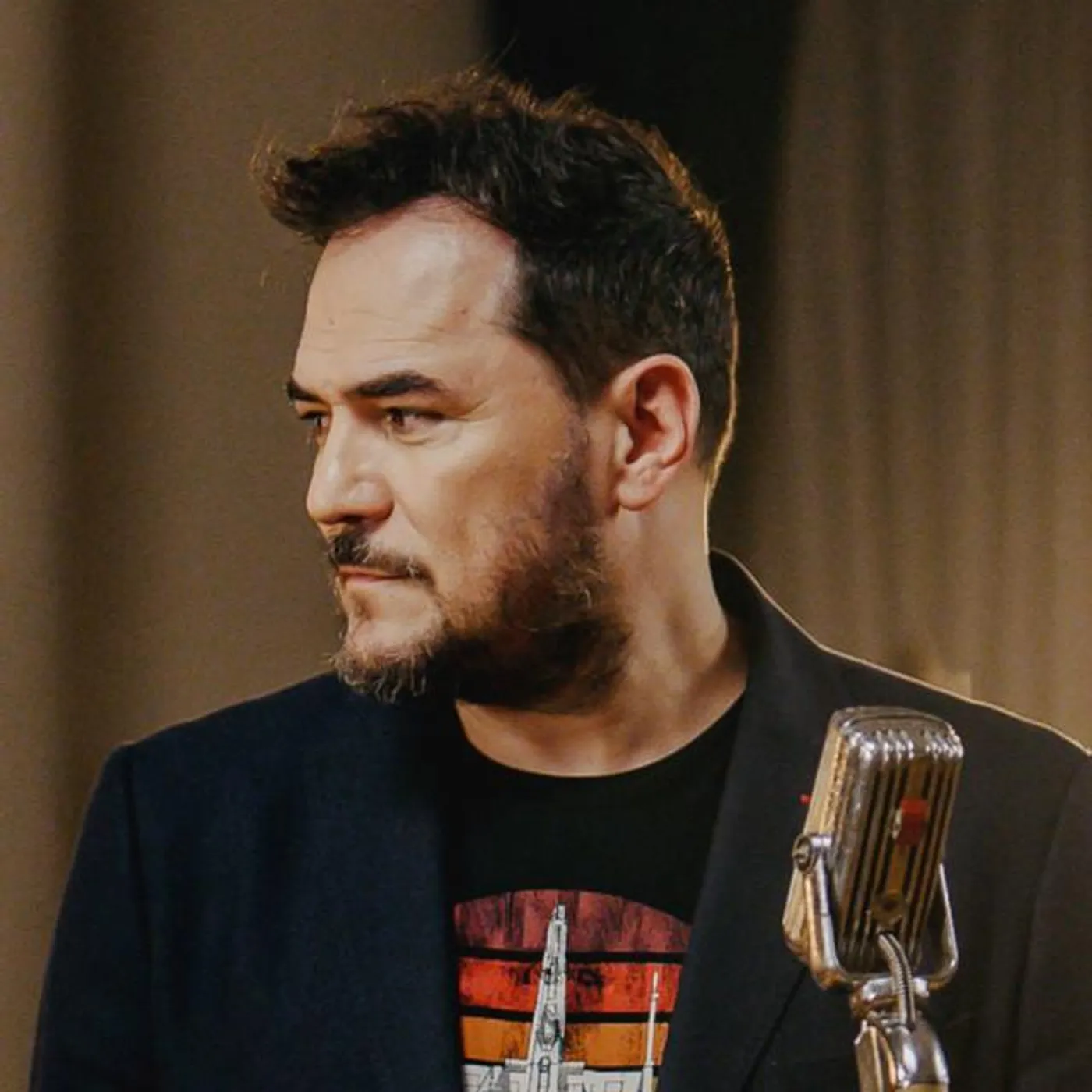 Ismael Serrano Brand Page