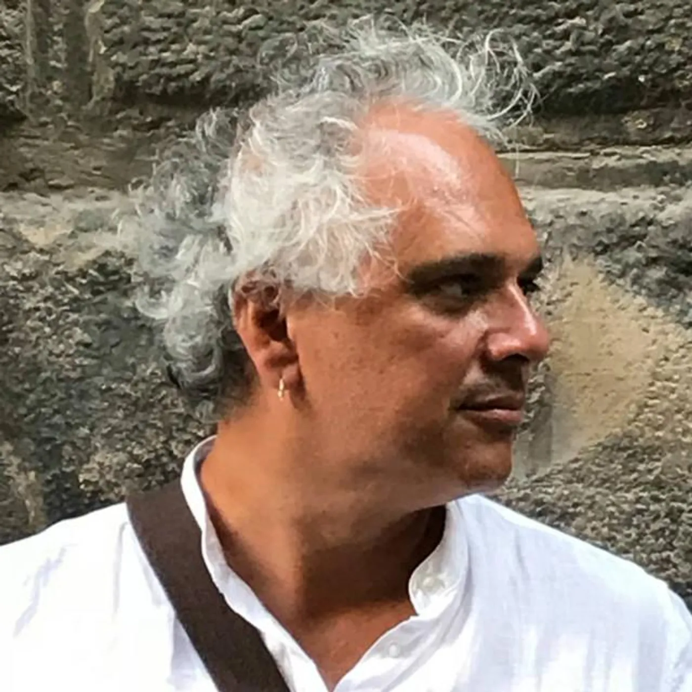 Issa Molina Brand Page