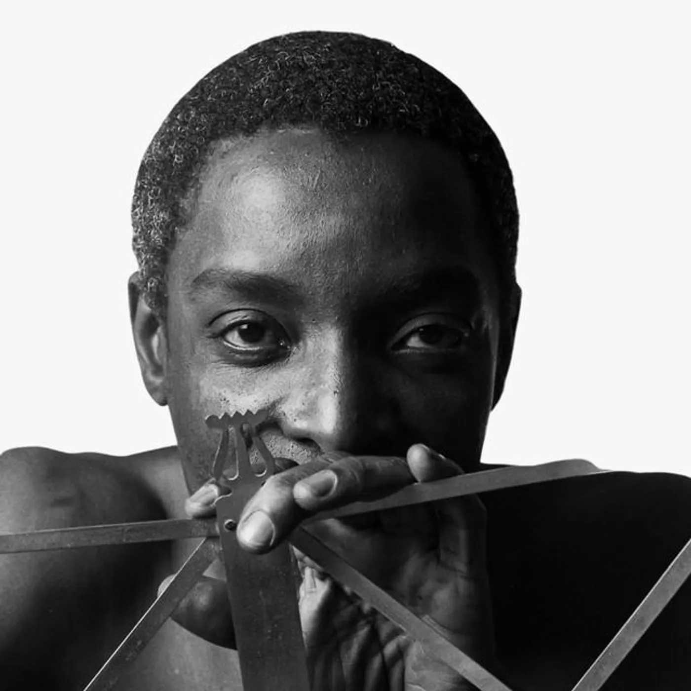 Itamar Assumpção Brand Page